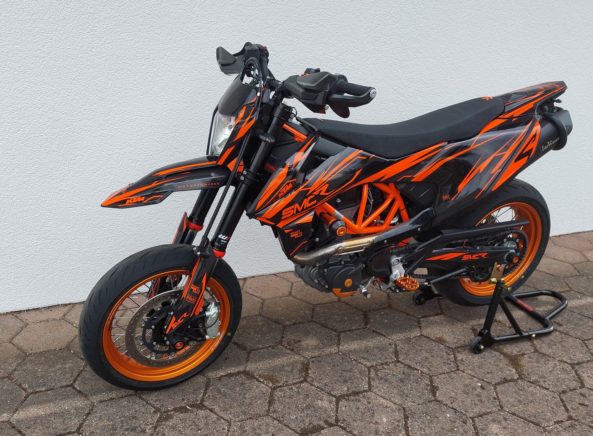 KTM 690 SMC R-image-0