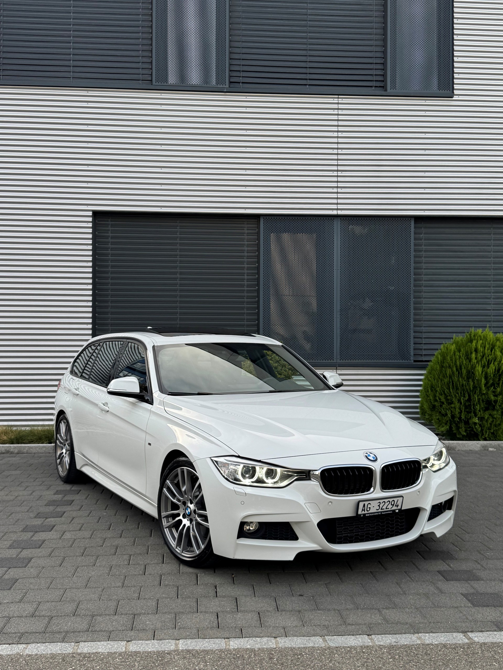 BMW 328i SAG