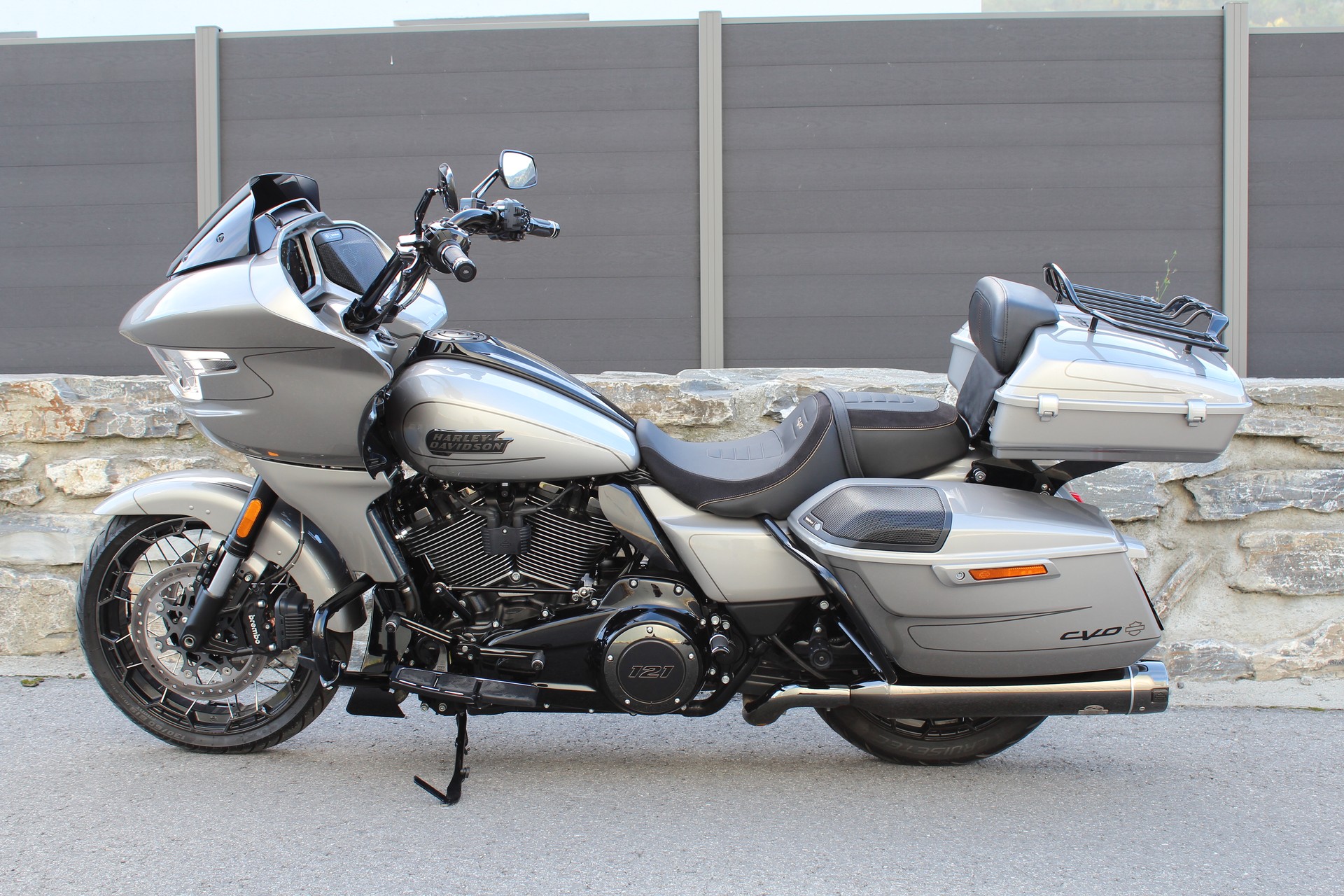 HARLEY-DAVIDSON FLTRXSE Road Glide 121 CVO-image-0