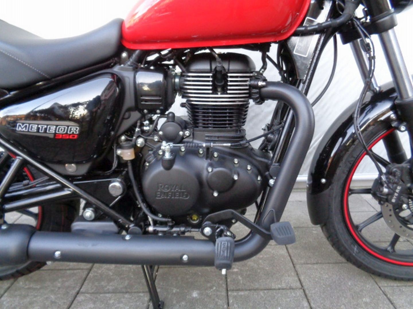 ROYAL ENFIELD METEOR FIREBALL 350 E5-image-5