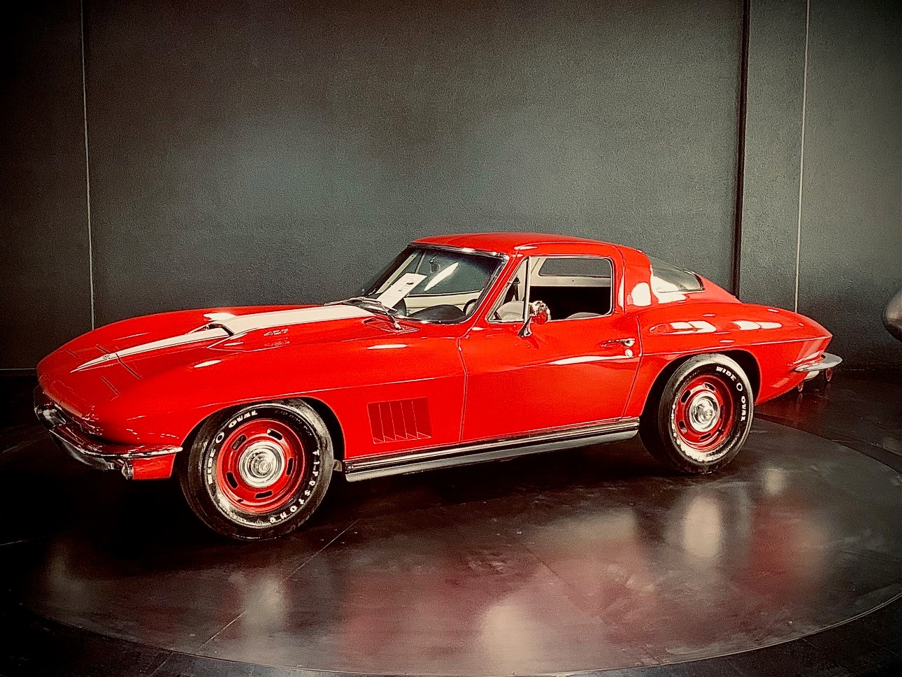 CHEVROLET CORVETTE 427 "BIG BLOCK" / VETERAN