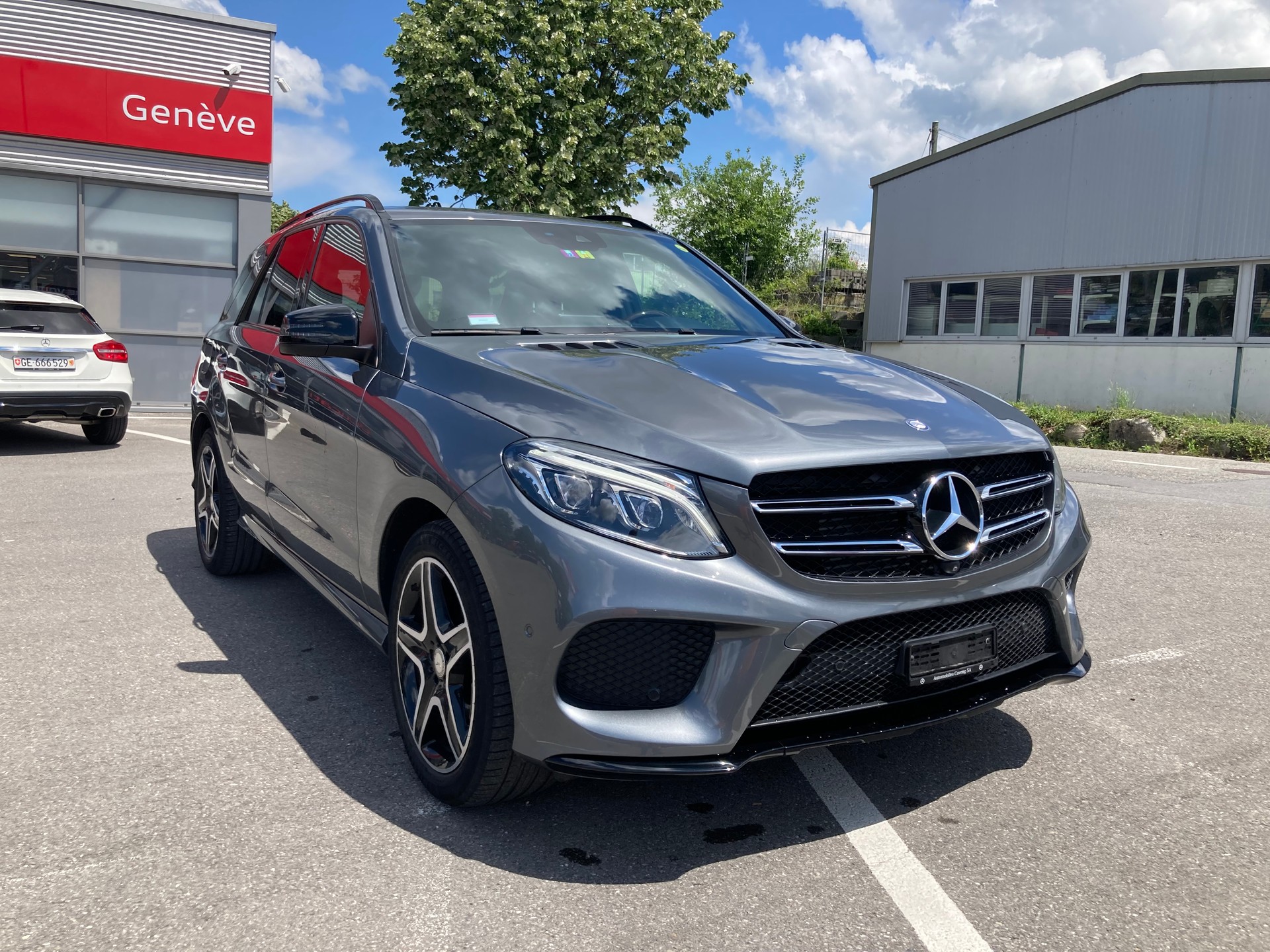 MERCEDES-BENZ GLE 350 d 4Matic 9G-Tronic-image-1