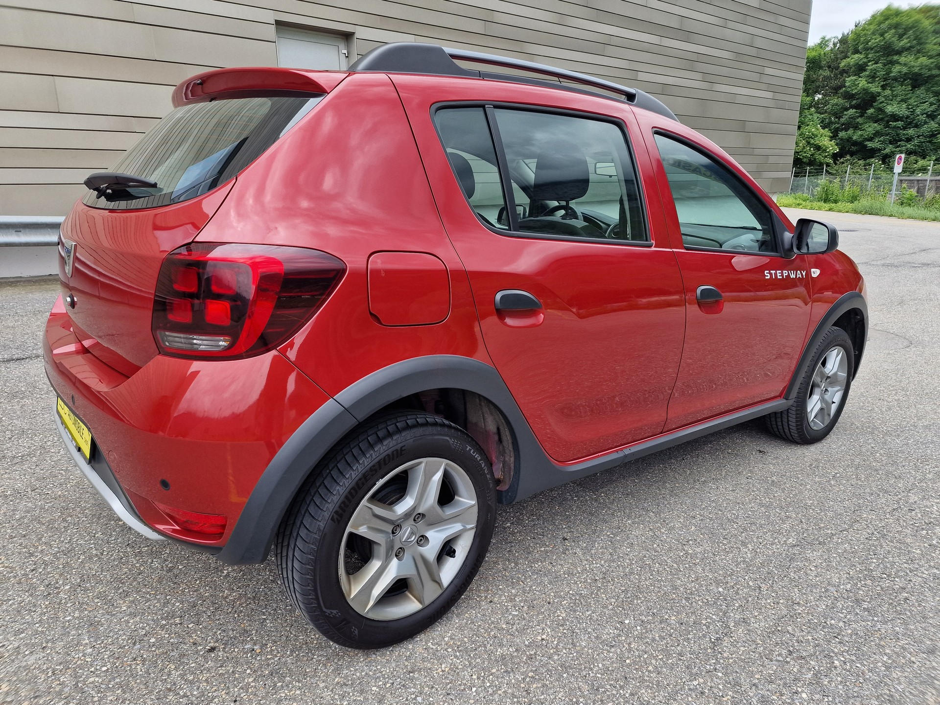 DACIA Sandero TURBO 90 Stepway Unlimited 2-image-4