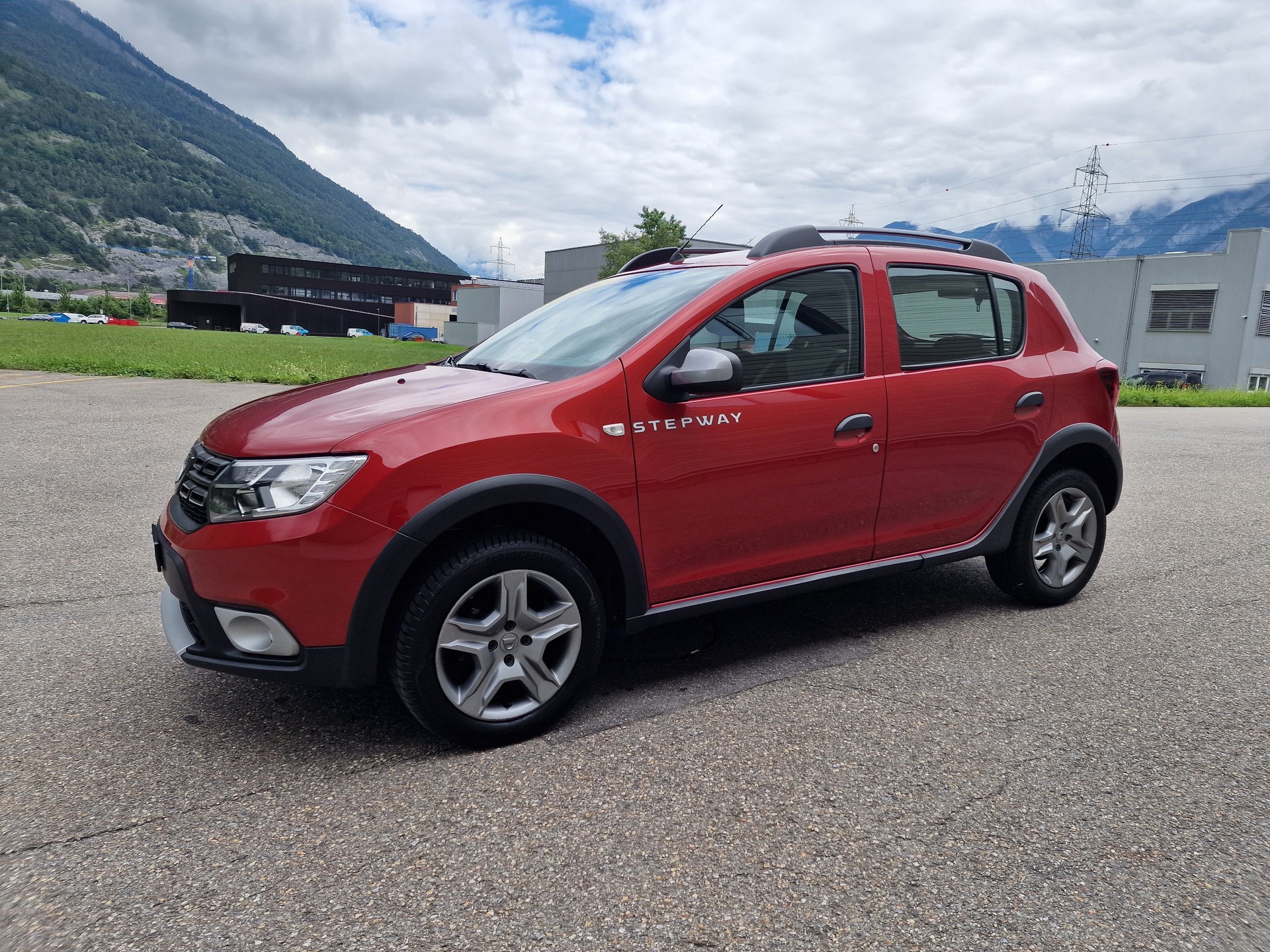 DACIA Sandero TURBO 90 Stepway Unlimited 2-image-10