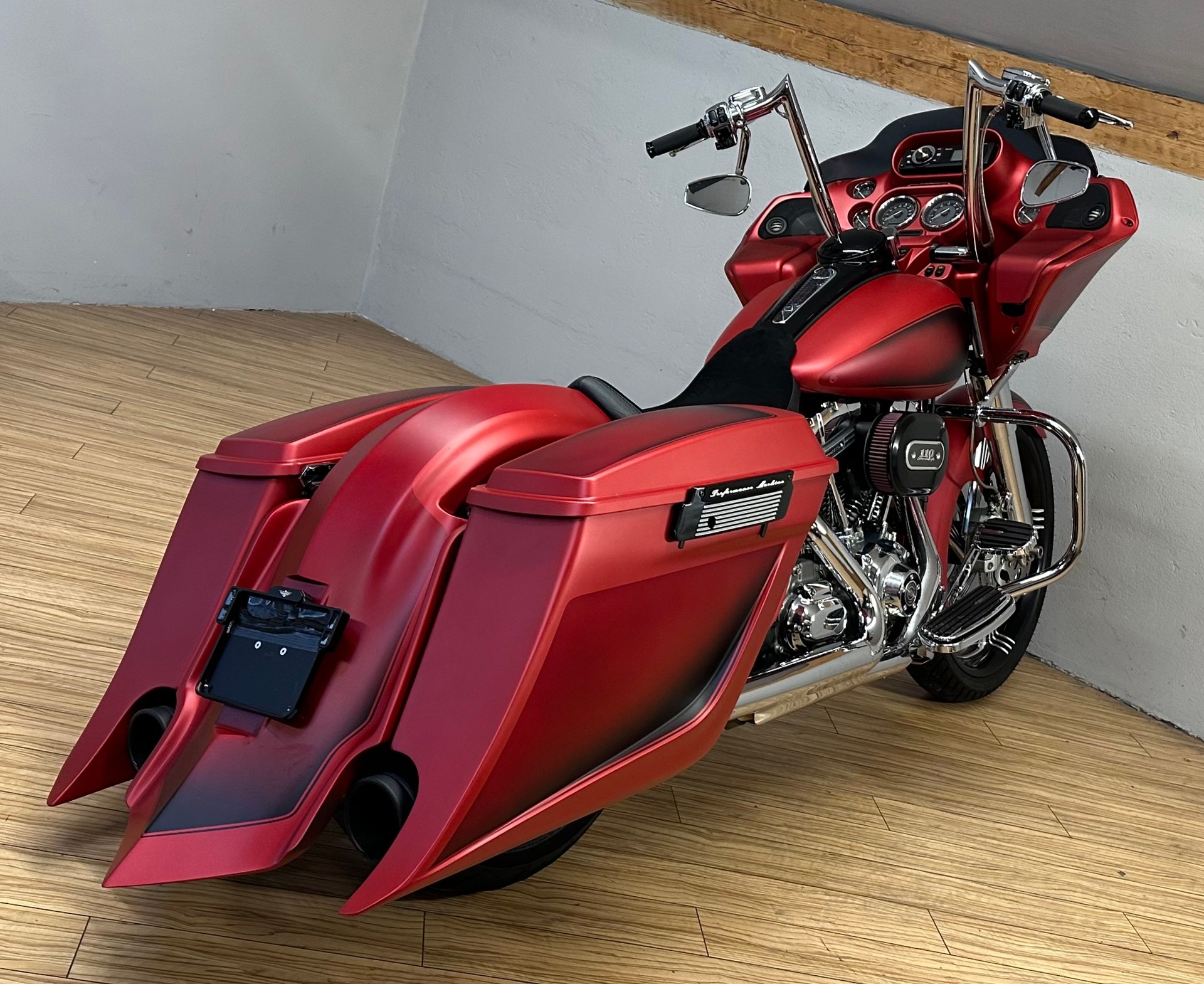 HARLEY-DAVIDSON FLTRUSE Road Glide Ultra ABS CVO-image-2