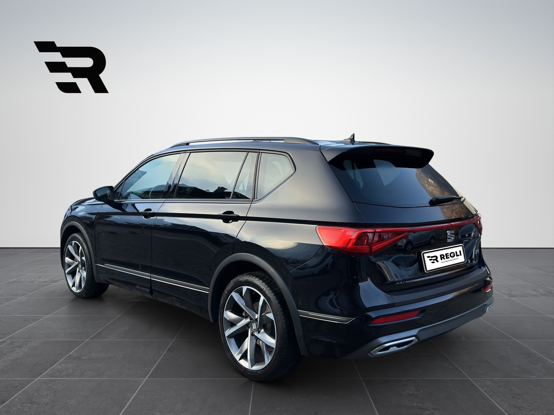 SEAT Tarraco 2.0TSI 4Drive Hola FR DSG-showroom-element-2
