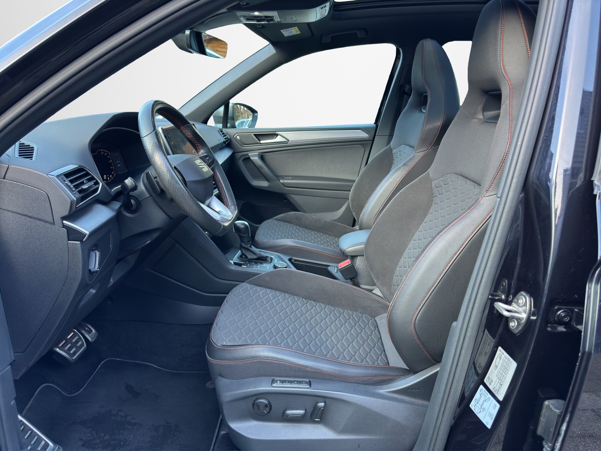 SEAT Tarraco 2.0TSI 4Drive Hola FR DSG-image-8