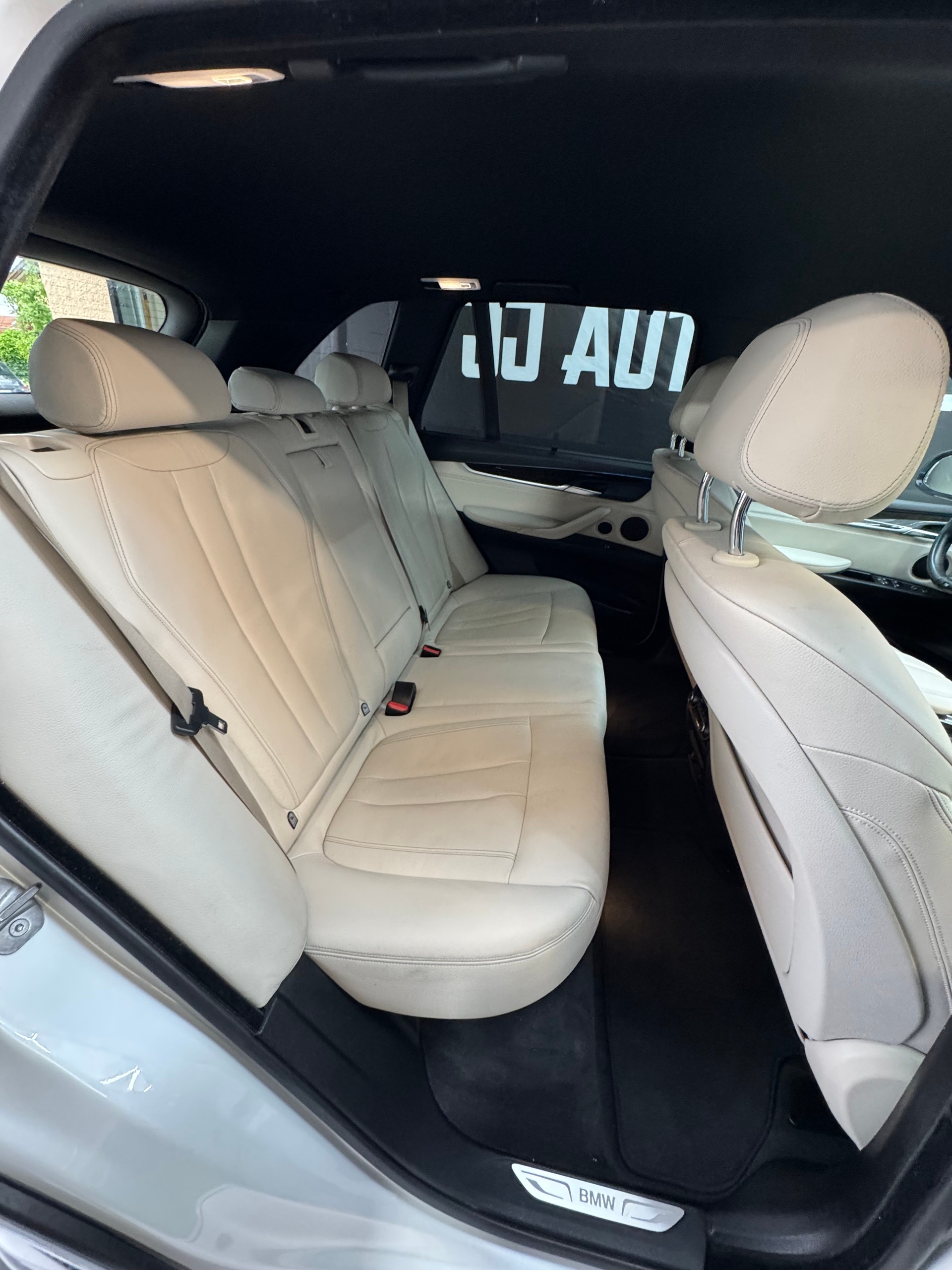 BMW X5 xDrive 30d Steptronic-image-5