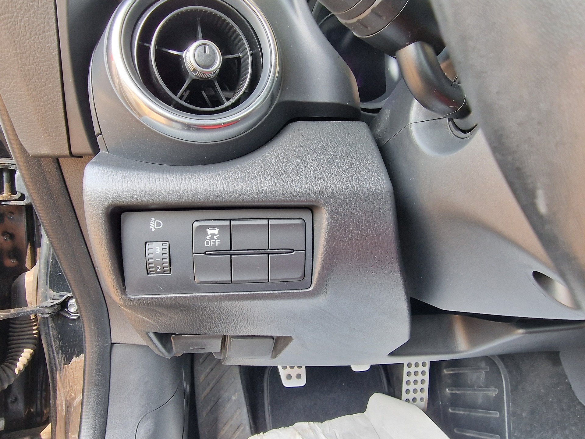 FIAT 124 Spider 1.4 TB Abarth-image-19