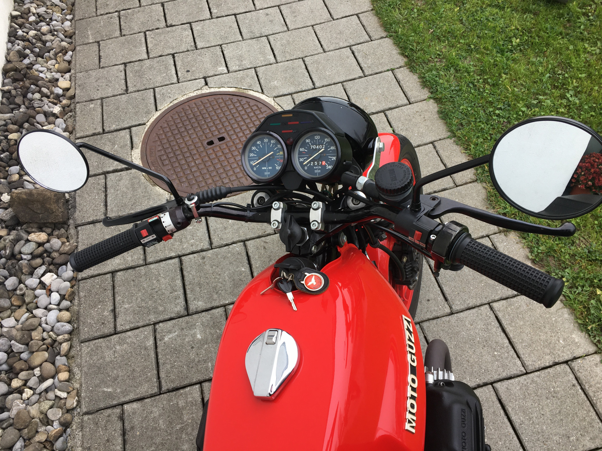 MOTO GUZZI VE 850 Le Mans-image-5