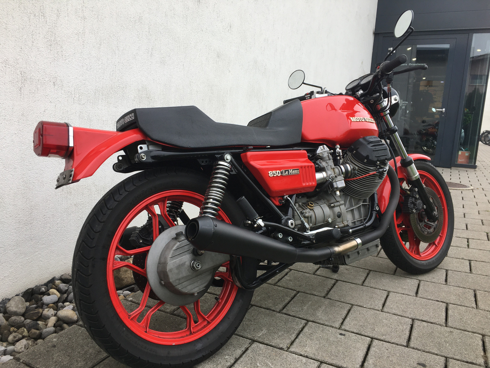 MOTO GUZZI VE 850 Le Mans-image-2