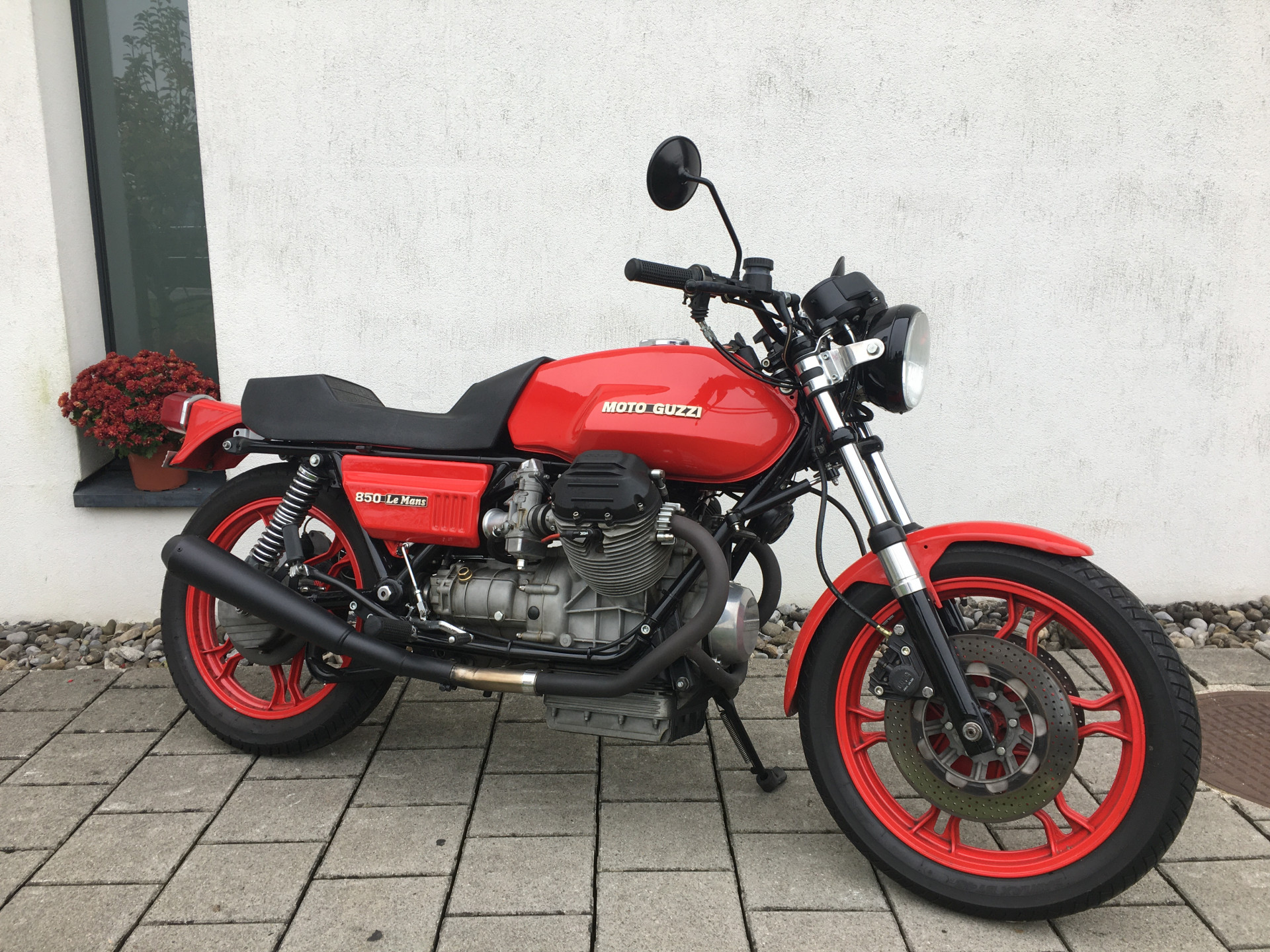 MOTO GUZZI VE 850 Le Mans-image-0
