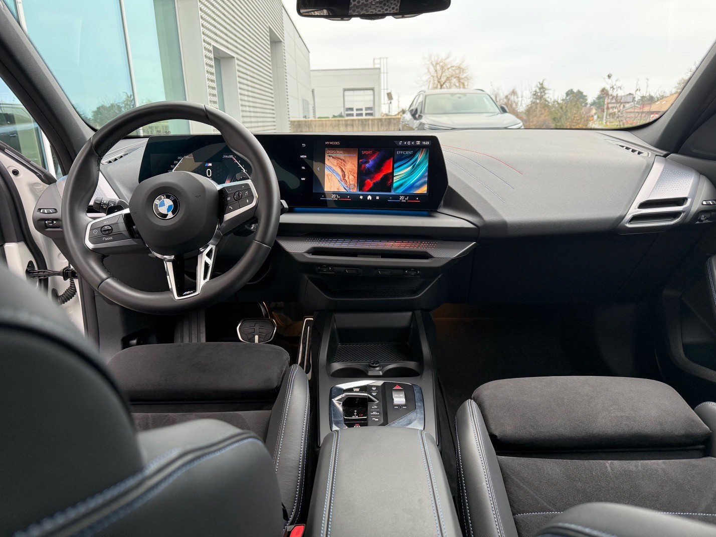 BMW 120 M Sport Steptronic-image-9