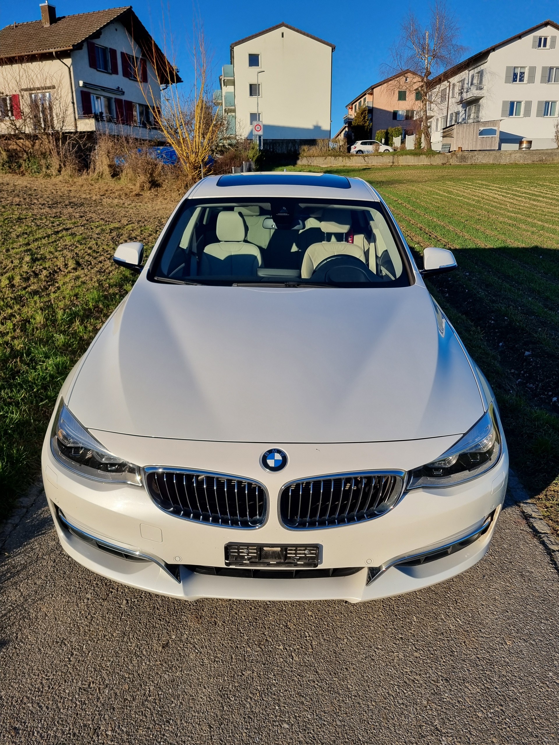 BMW 335d GT xDrive Luxury Line Steptronic-image-7