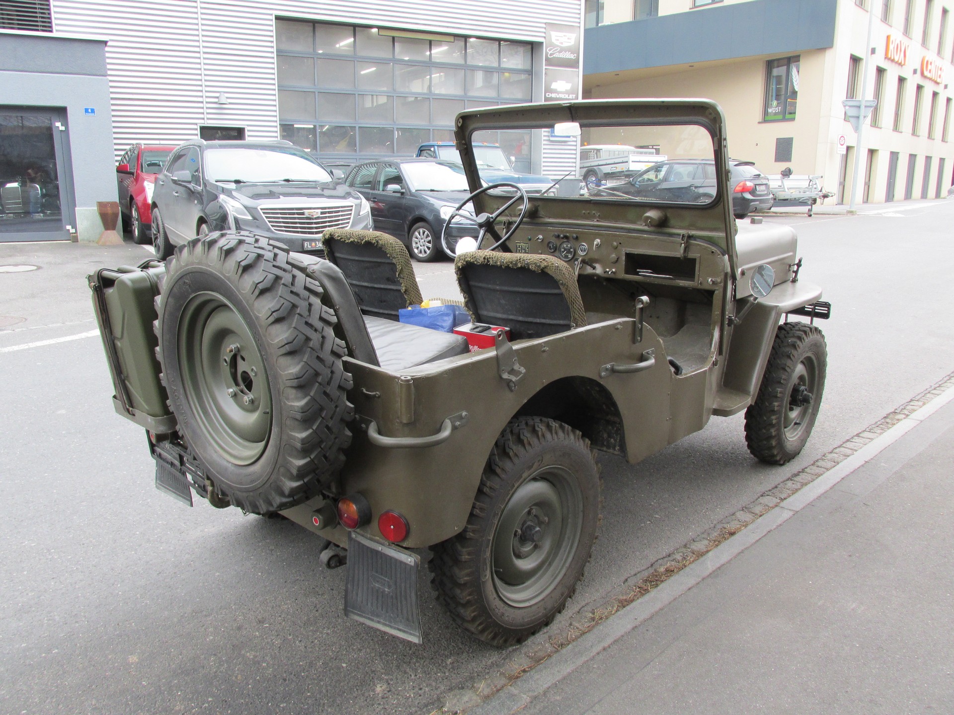 WILLYS CJ 3B CH Armee Universal Jeep-image-5