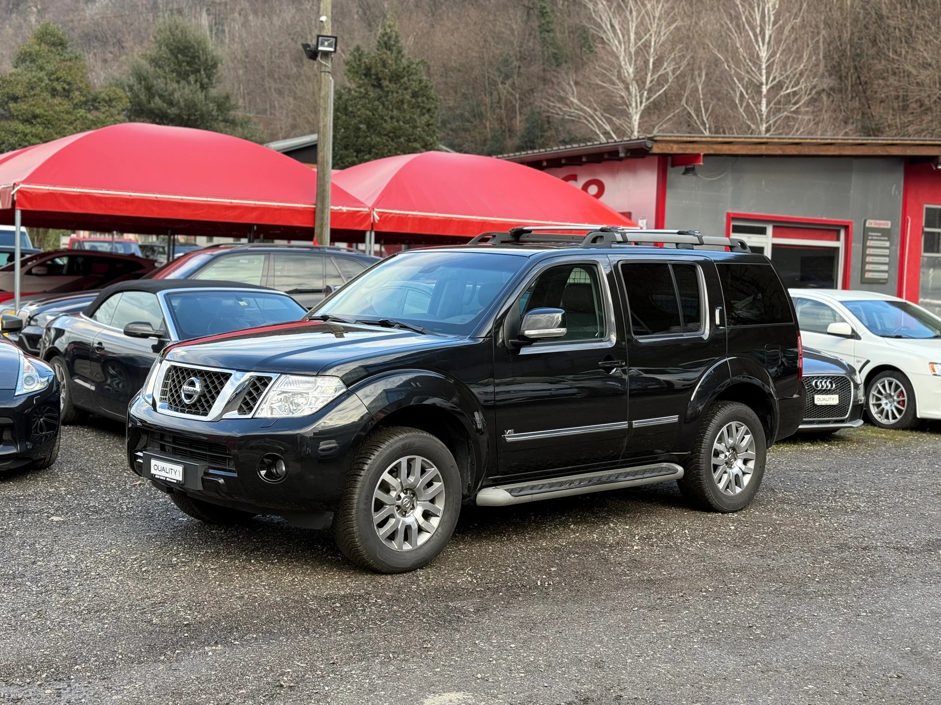 NISSAN Pathfinder 3.0 dCi LE Automatic-image-0