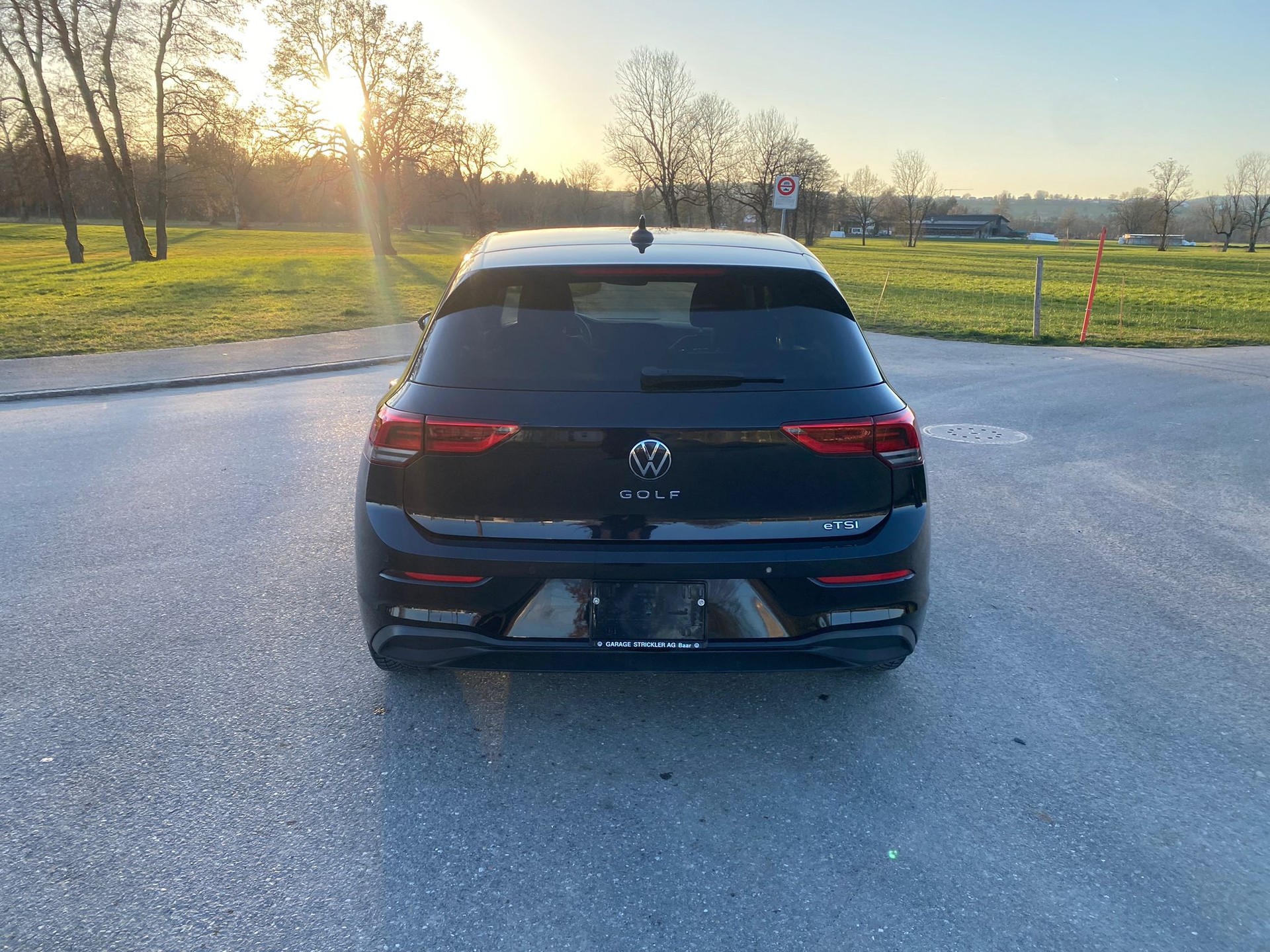VW Golf 1.0 eTSI mHEV ACTLife DSG-image-3
