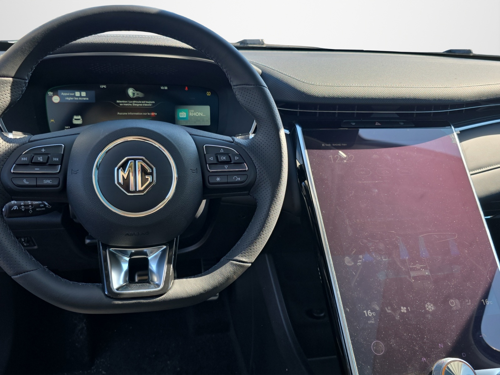 MG Marvel R Performace 70kWh-image-10
