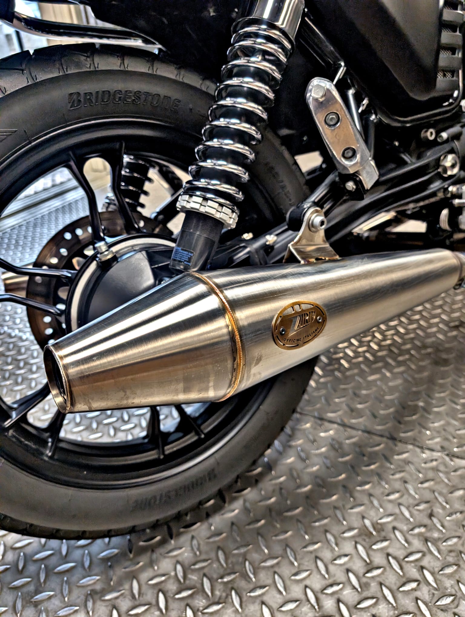 MOTO GUZZI 750-image-12