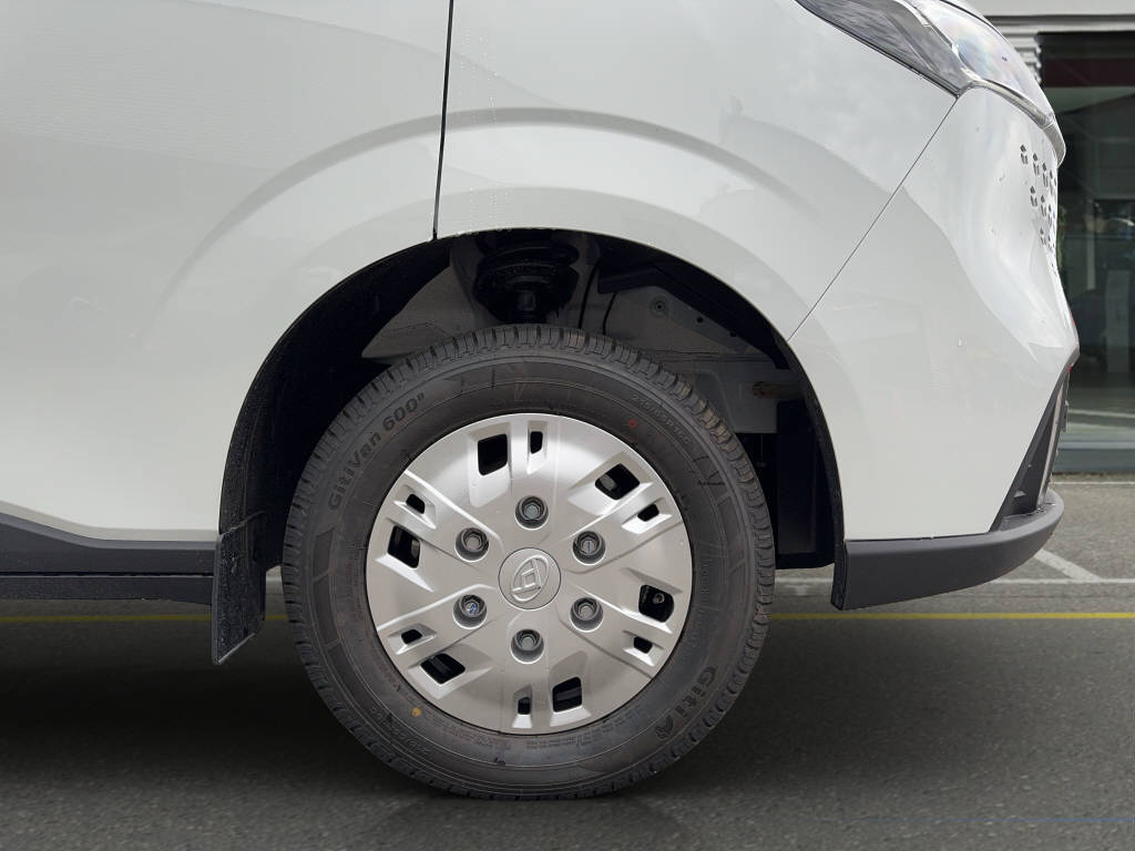 MAXUS eDeliver 7 fourg. L1 E-Motor 7 77 kWh FWD-image-17