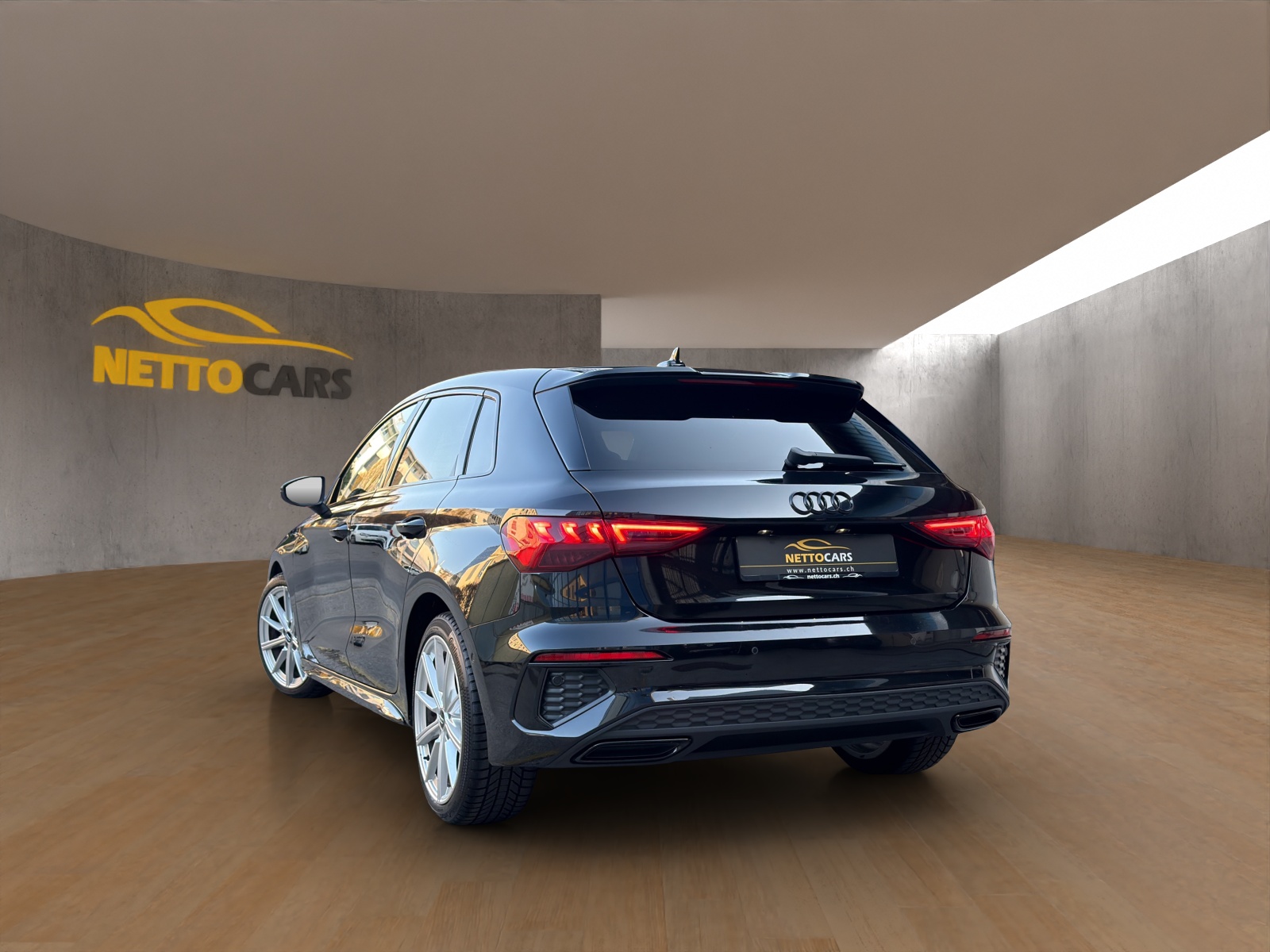AUDI A3 Sportback 35 TFSI S line S-tronic-showroom-element-1