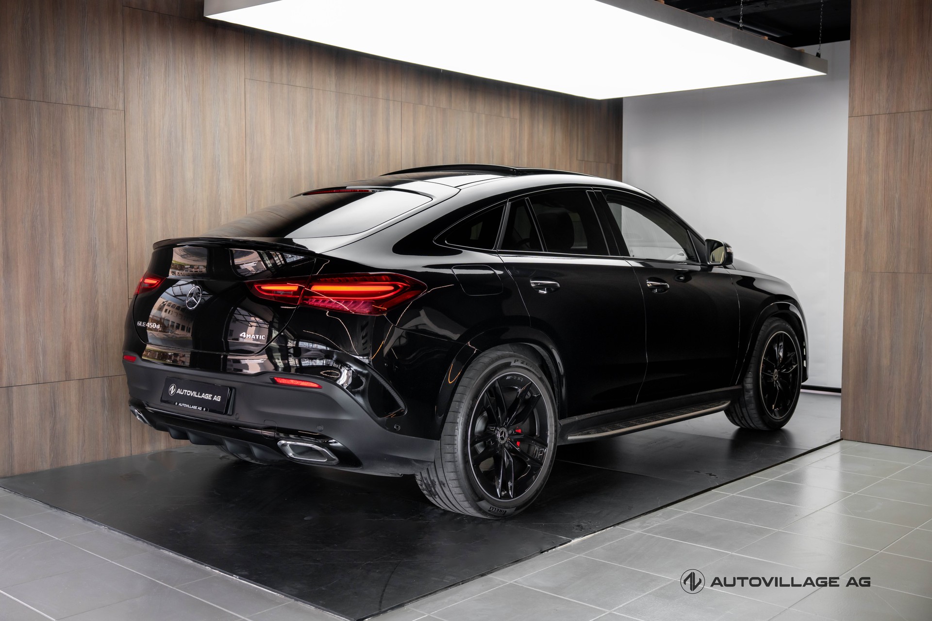 MERCEDES-BENZ GLE Coupé 450 d 4Matic+ 9G-Tronic-showroom-element-1