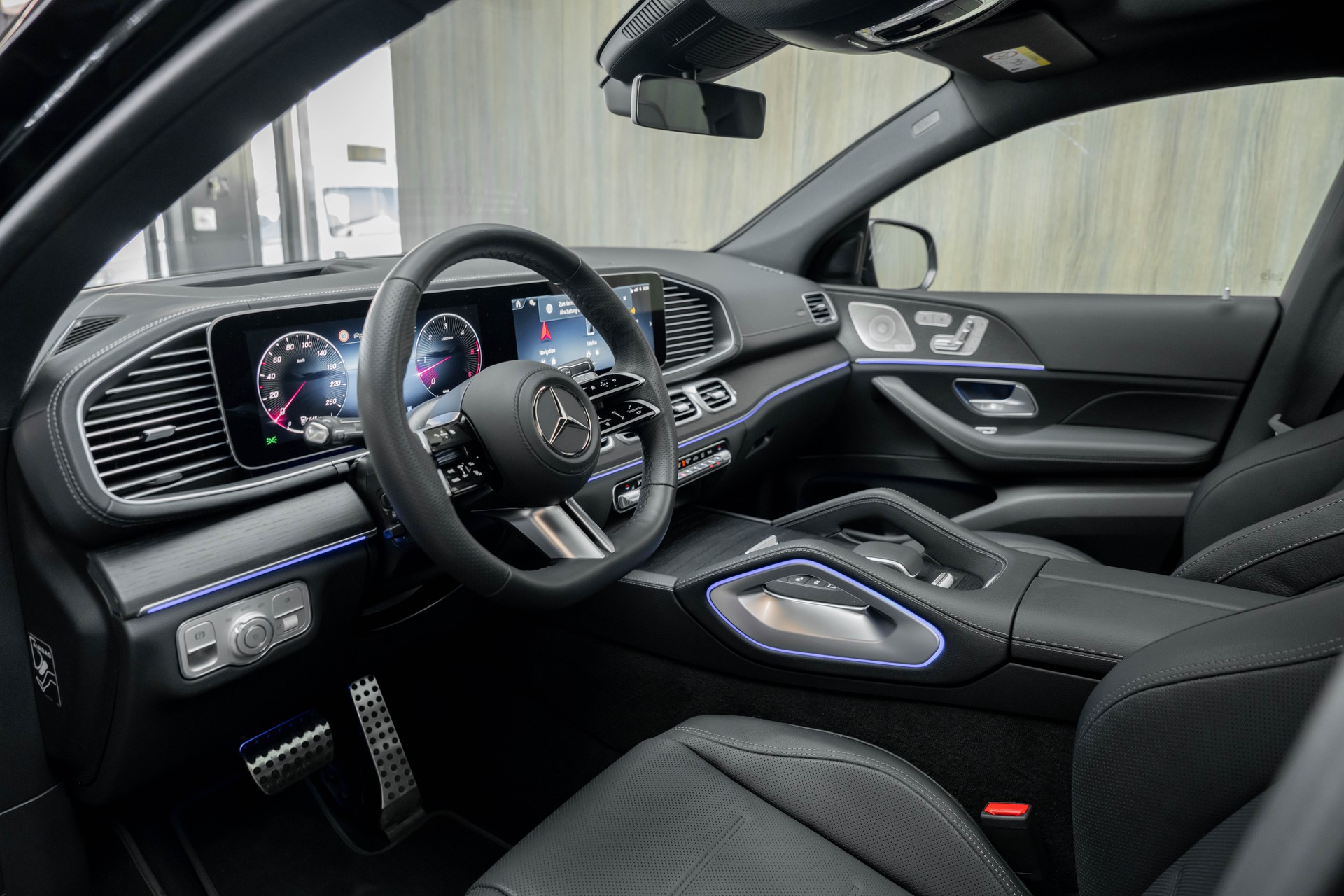 MERCEDES-BENZ GLE Coupé 450 d 4Matic+ 9G-Tronic-showroom-element-3