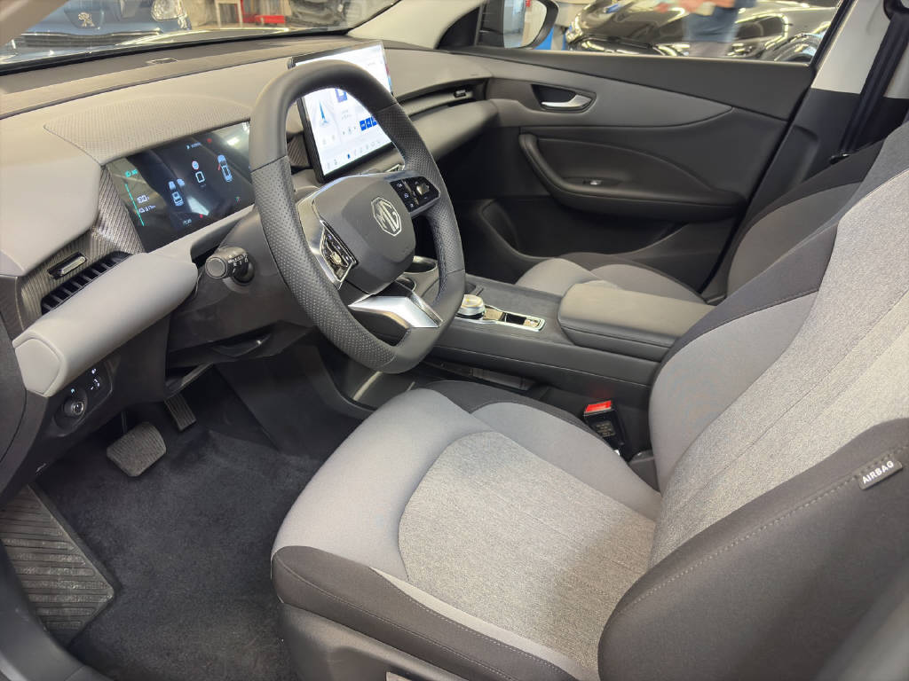 MG S5 EV 49 kWh Comfort-image-4