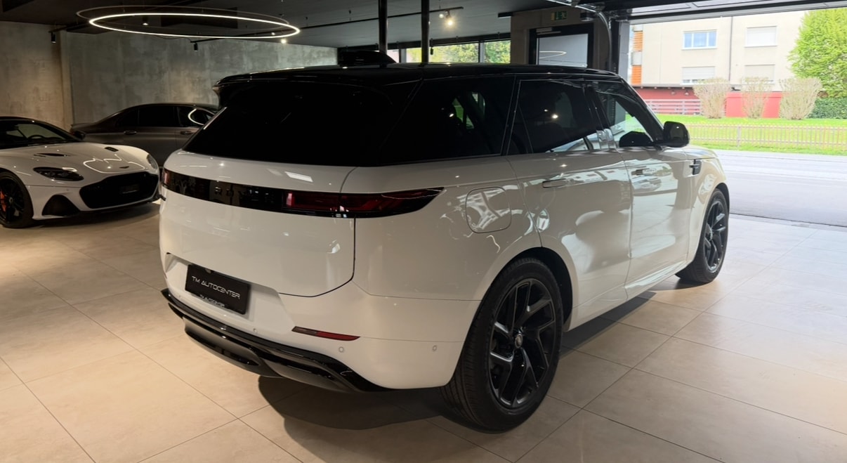 LAND ROVER Range Rover Sport D300 3.0 TD6 MHEV Dynamic SE Automatic-image-3
