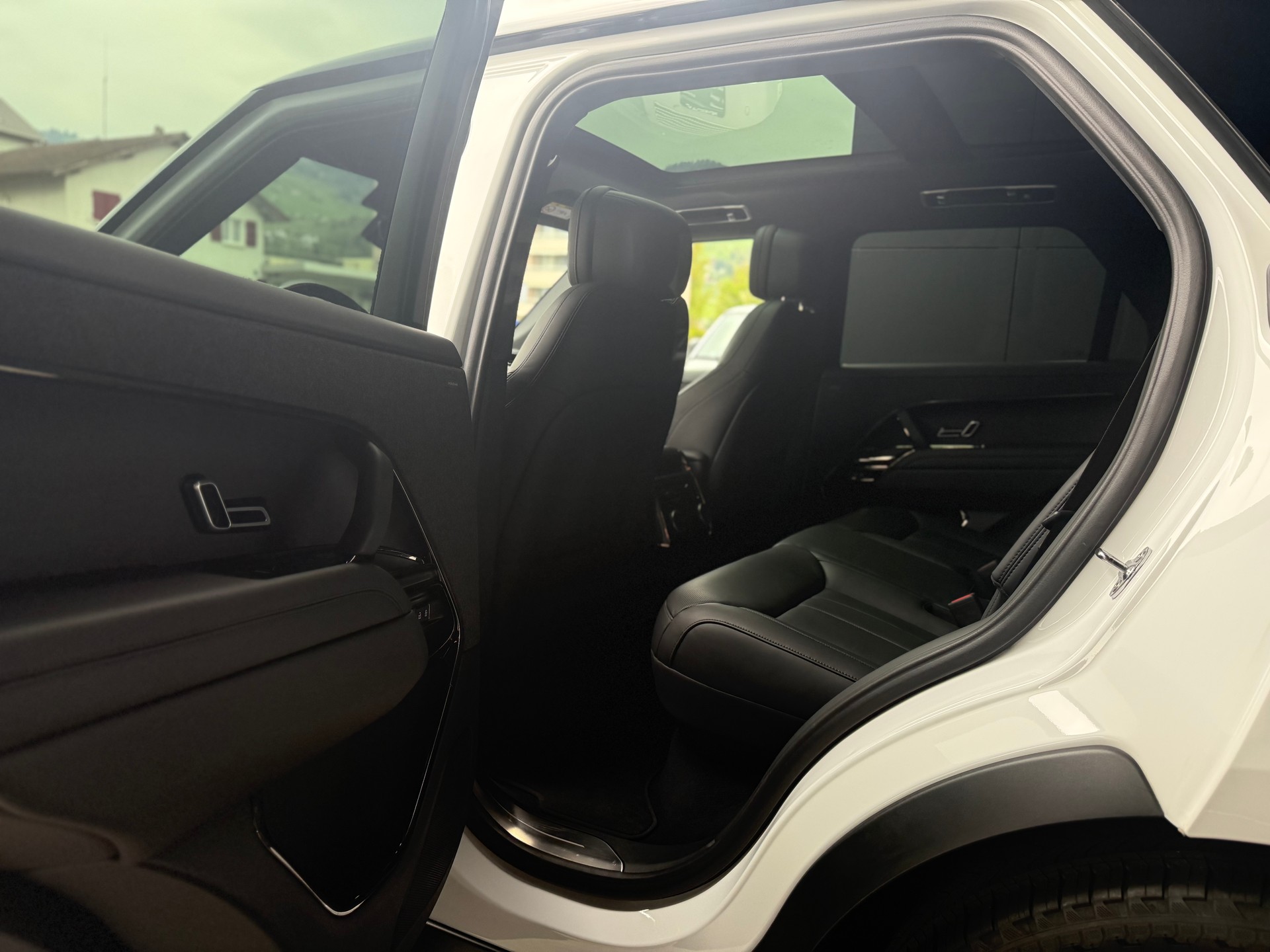 LAND ROVER Range Rover Sport D300 3.0 TD6 MHEV Dynamic SE Automatic-image-6