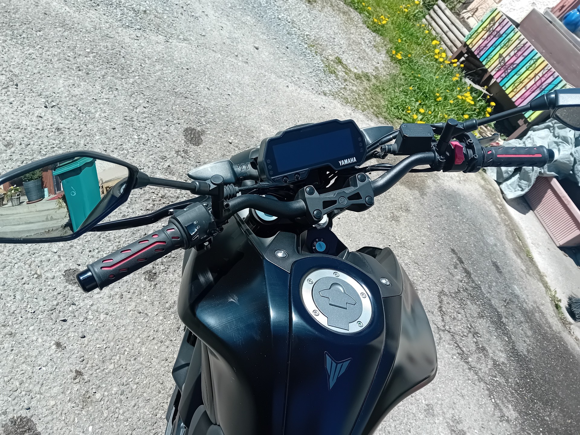 YAMAHA MT-125 ABS-image-2