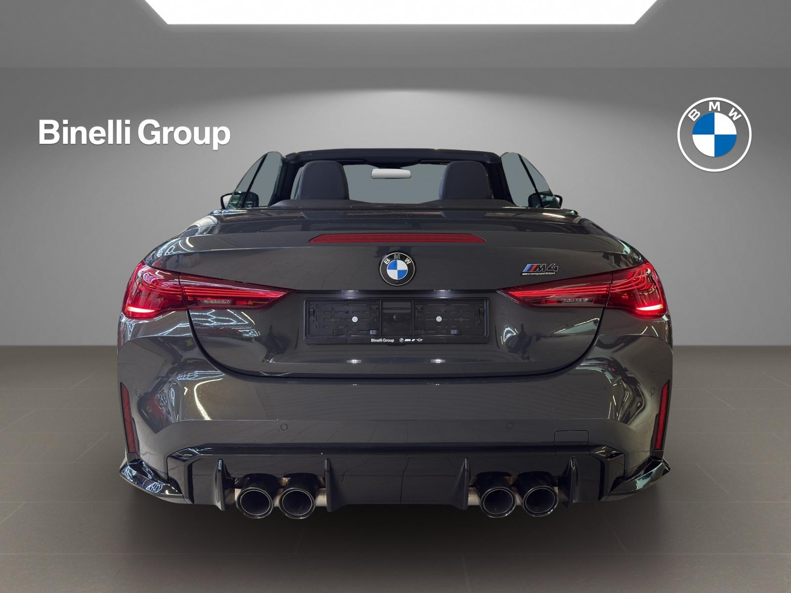 BMW M4 Cabrio Competition M xDrive-showroom-element-3