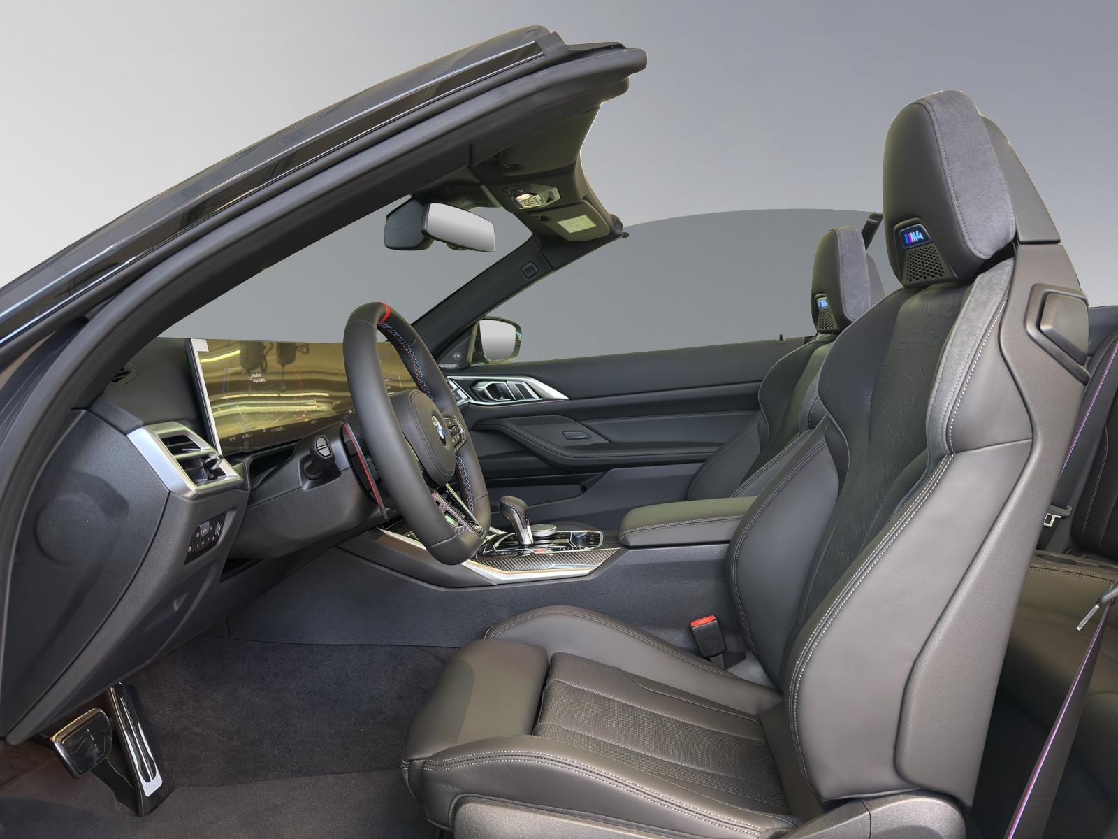 BMW M4 Cabrio Competition M xDrive-image-9