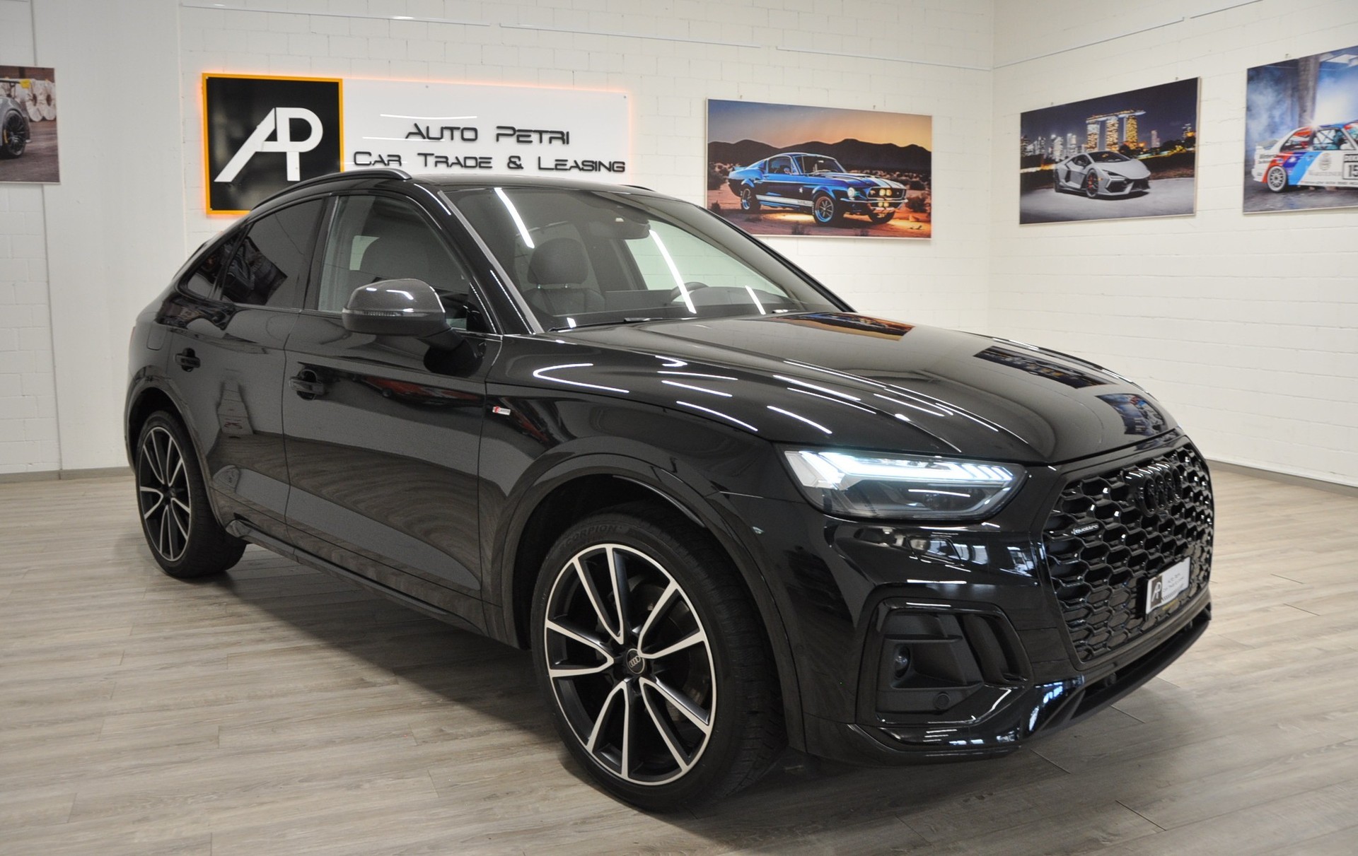 AUDI Q5 Sportback 40 TDI S-Line Blackedition quattro S-tronic-image-5