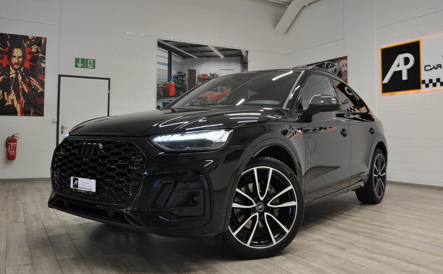 AUDI Q5 Sportback 40 TDI S-Line Blackedition quattro S-tronic-showroom-element-1