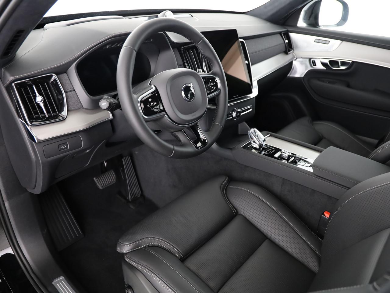 VOLVO XC90 2.0 B5 MH Black Edition AWD-image-7