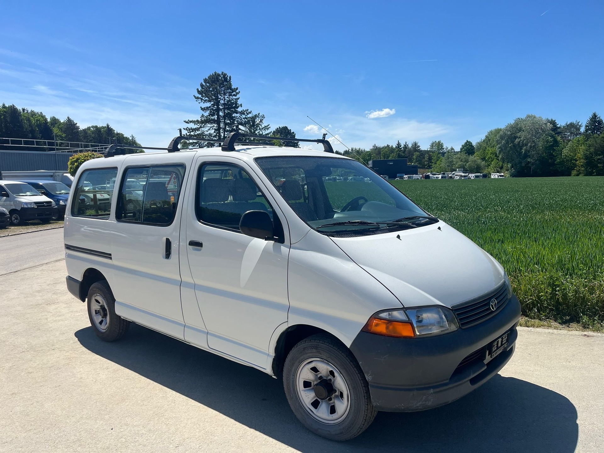 TOYOTA Hiace 2.7 Kombi 4x4-image-3