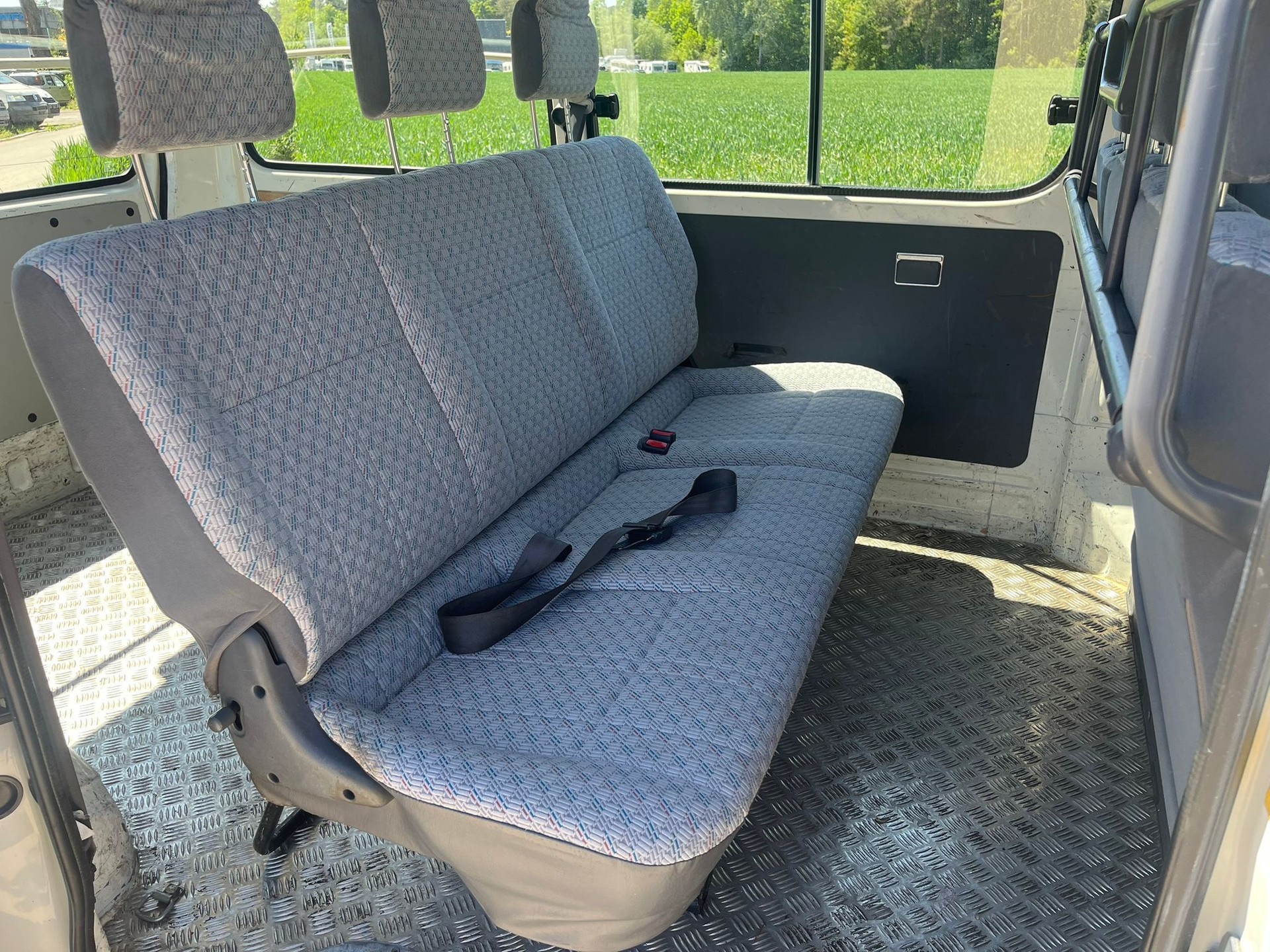 TOYOTA Hiace 2.7 Kombi 4x4-image-6