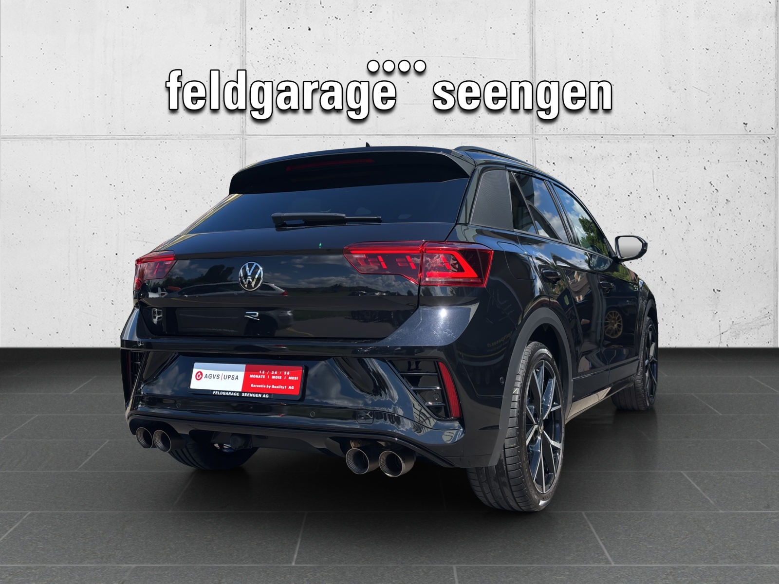 VW New T-Roc 2.0 TSI R DSG 4Motion mit AHK & Akrapovic-image-4