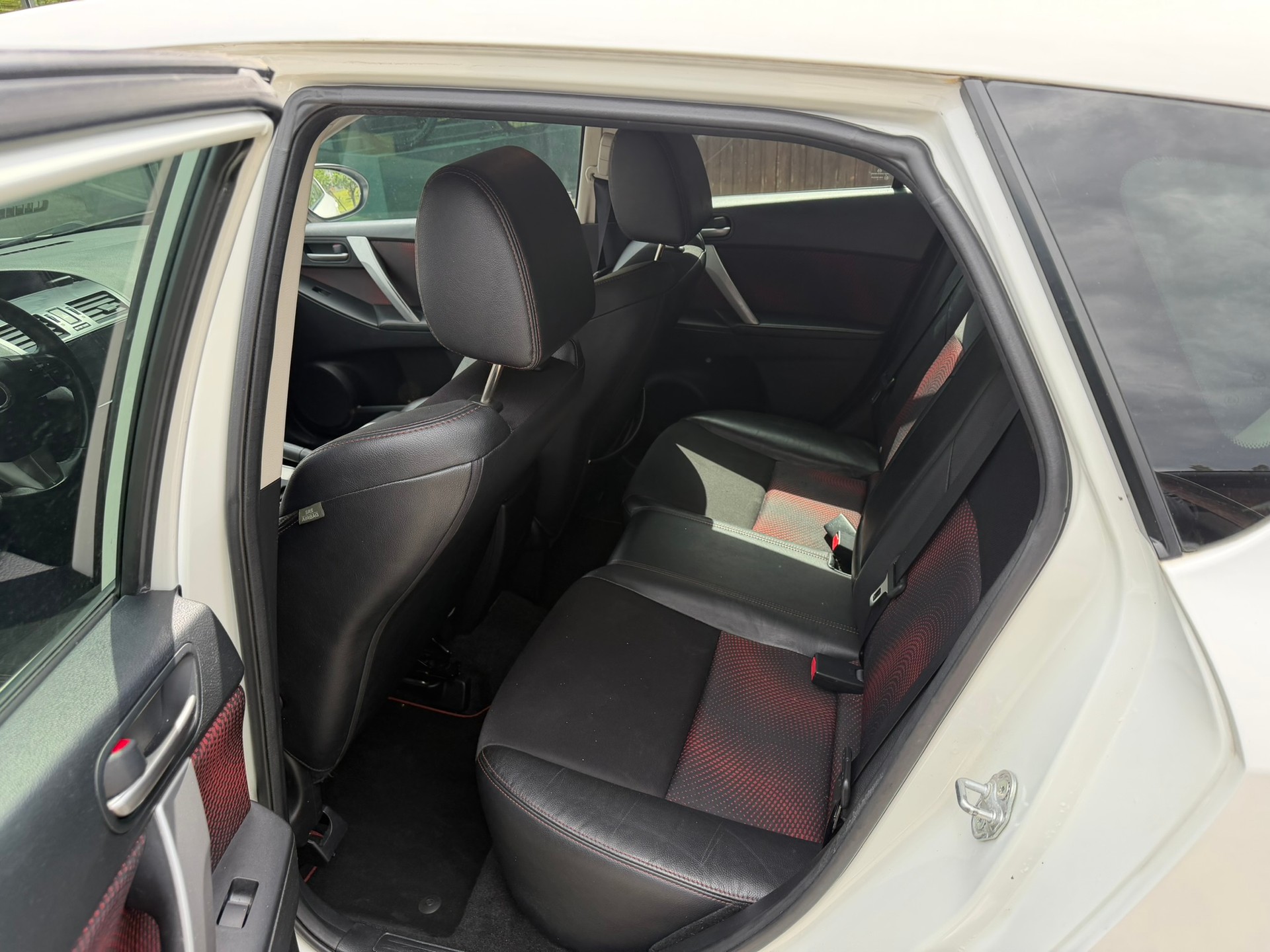 MAZDA 3 2.3 16V DISI Turbo MPS-image-9