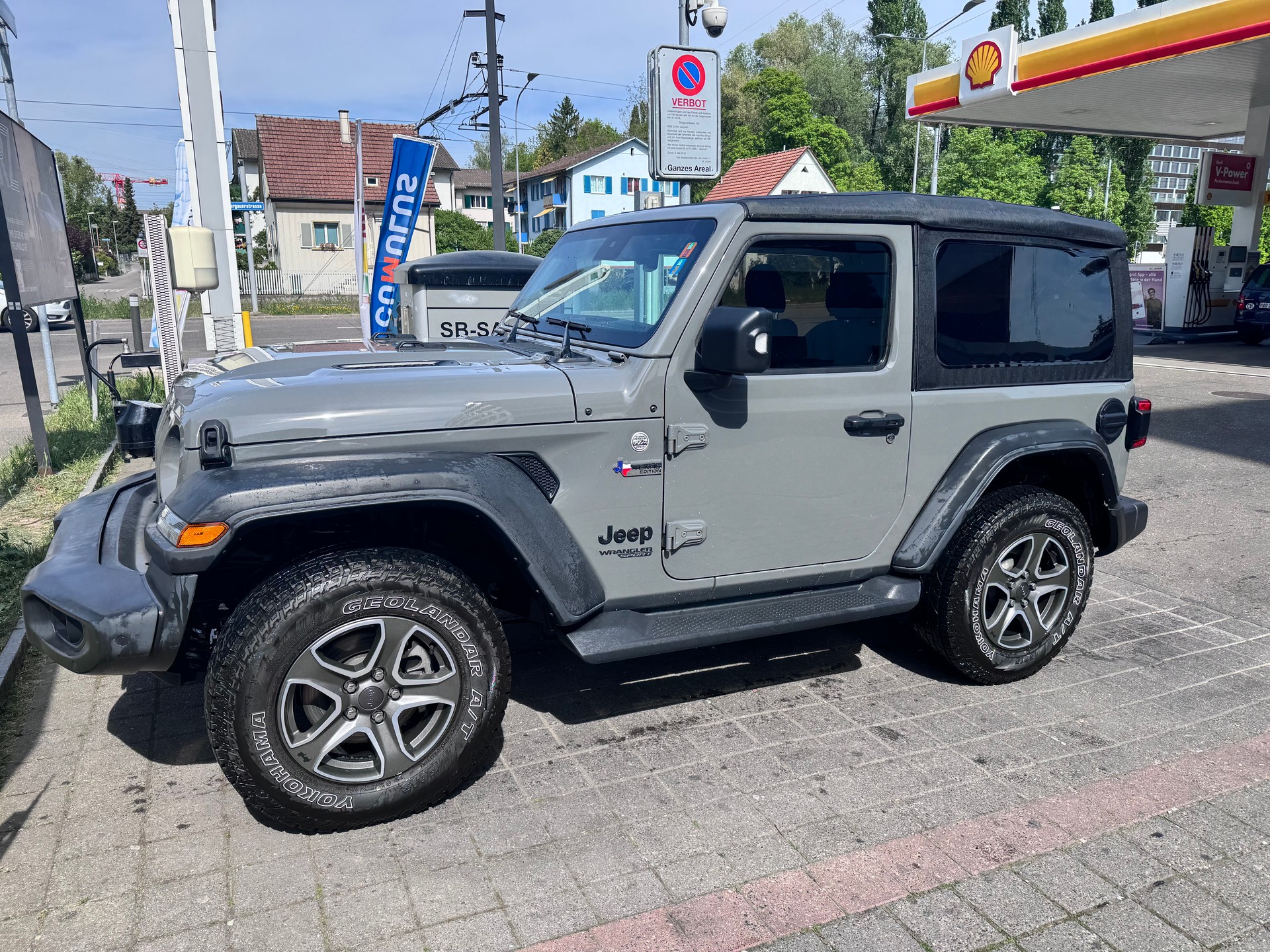 JEEP 2.0 Turbo Sport