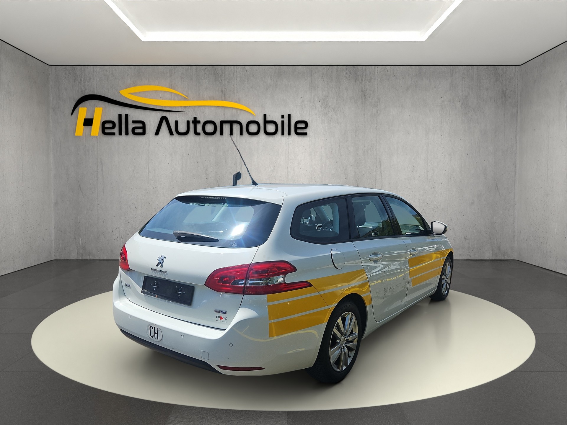 PEUGEOT 308 SW 1.6 BlueHDI Active-image-4