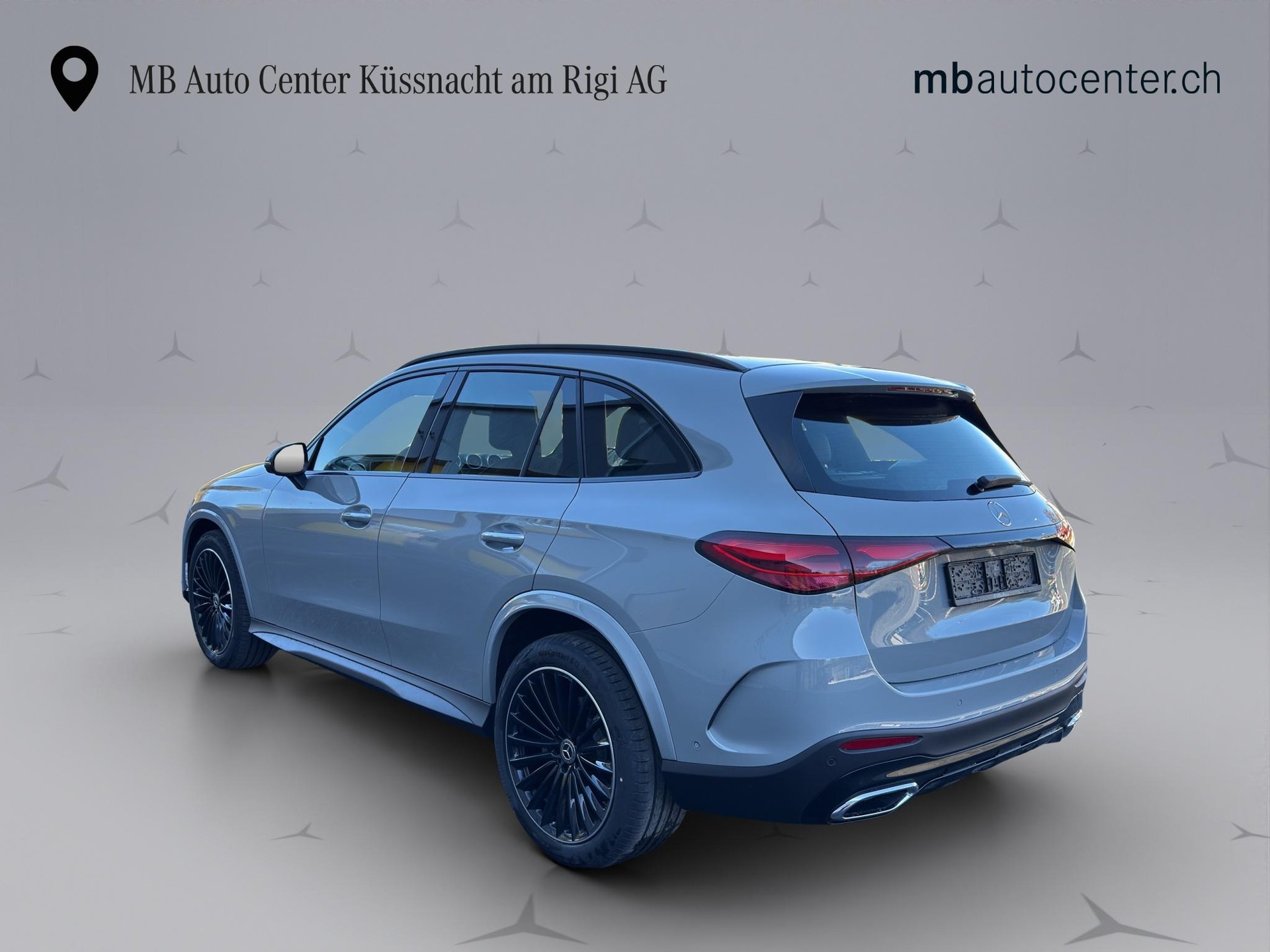 MERCEDES-BENZ GLC 220 d AMG Line 4matic-showroom-element-3