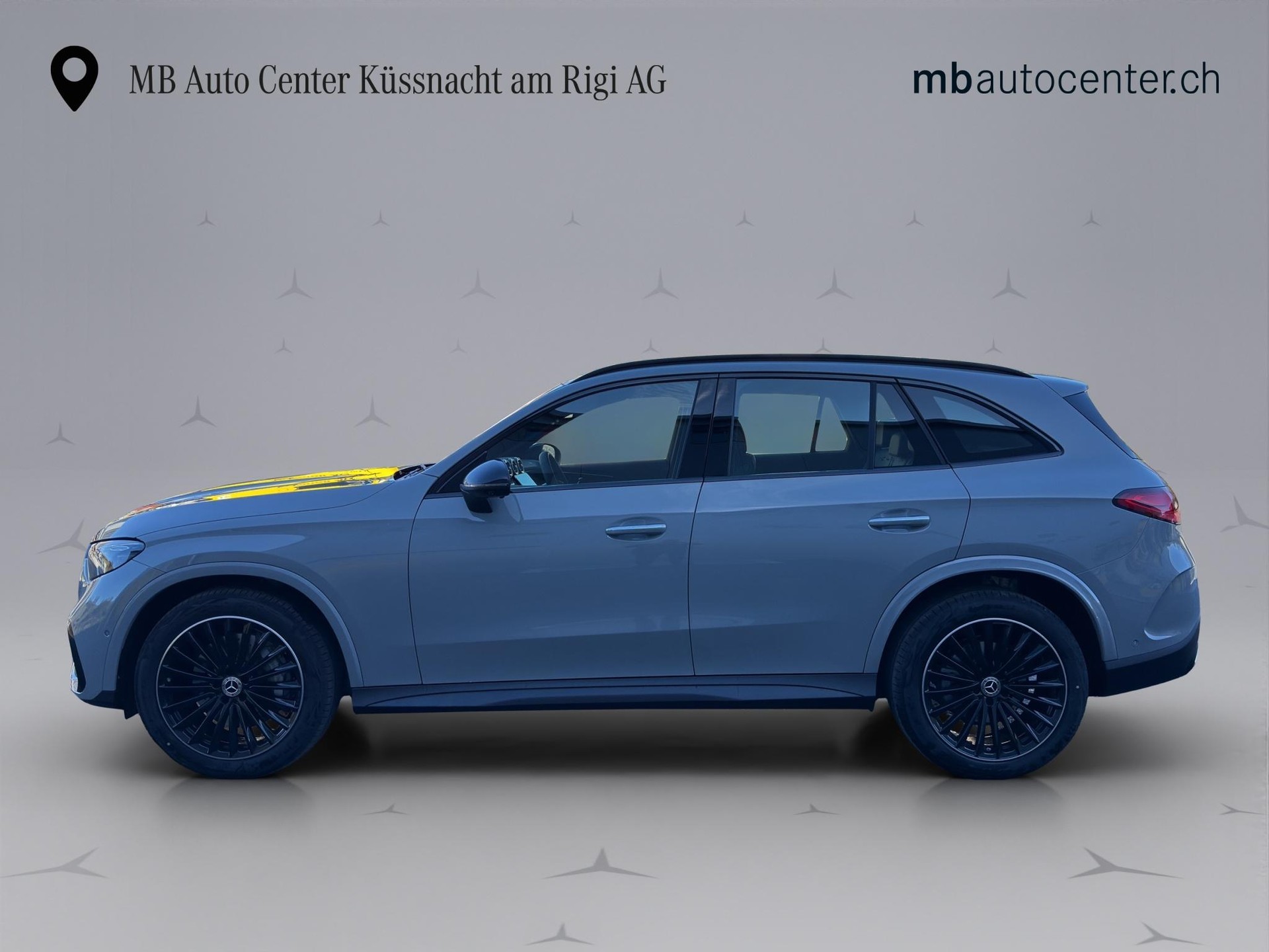 MERCEDES-BENZ GLC 220 d AMG Line 4matic-showroom-element-2