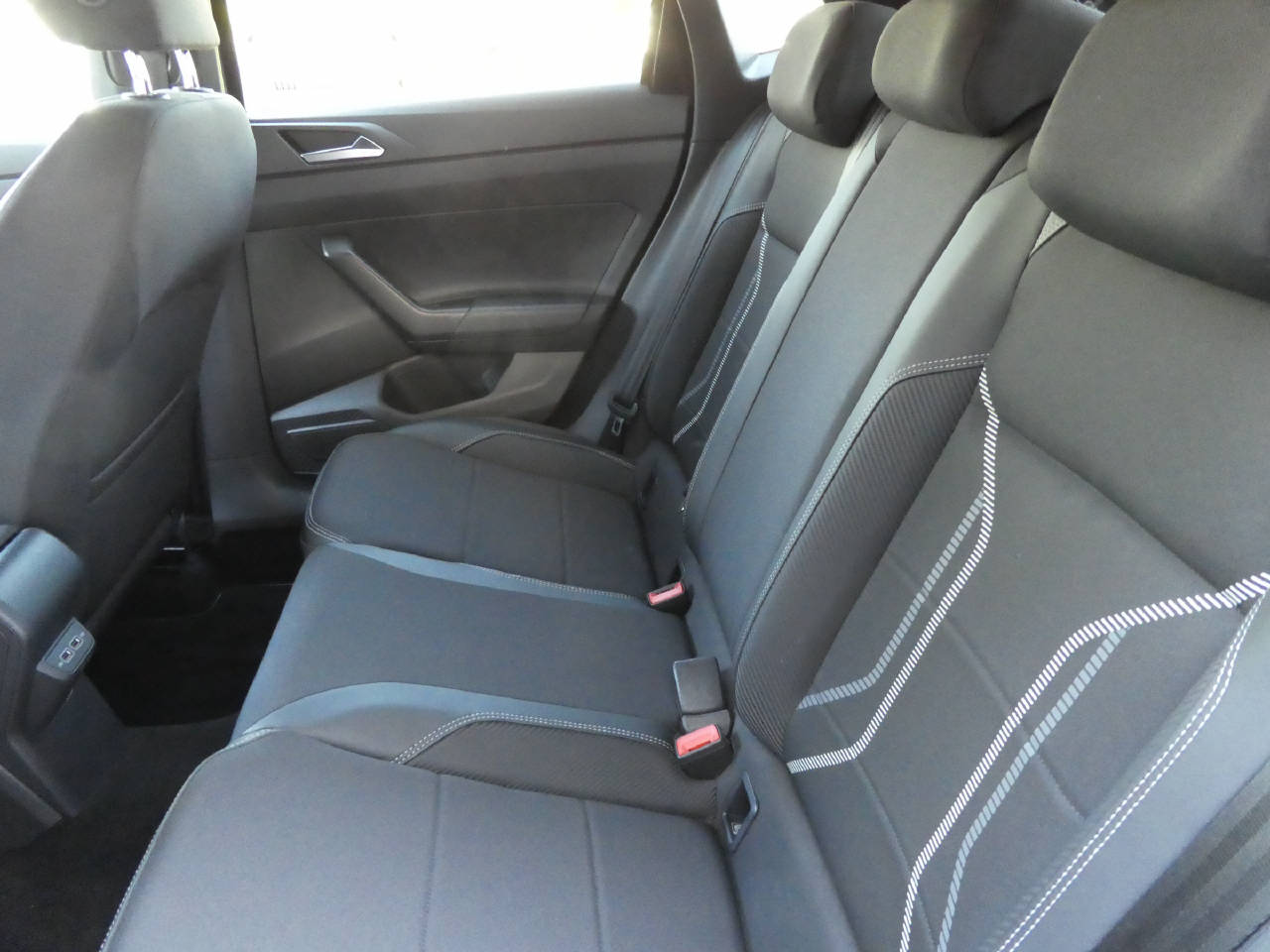VW Polo 1.0 TSI Comfortline-image-11