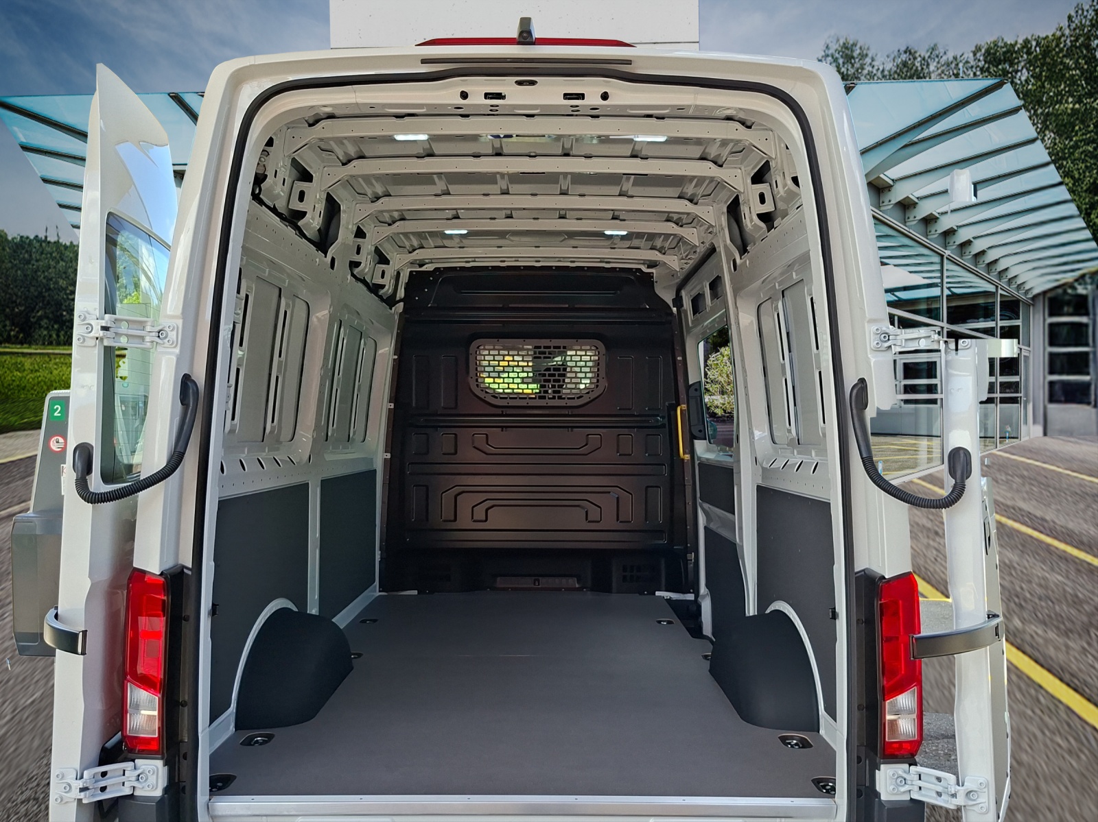 VW Crafter 35 2.0 BiTDI L3 4Motion A-image-22