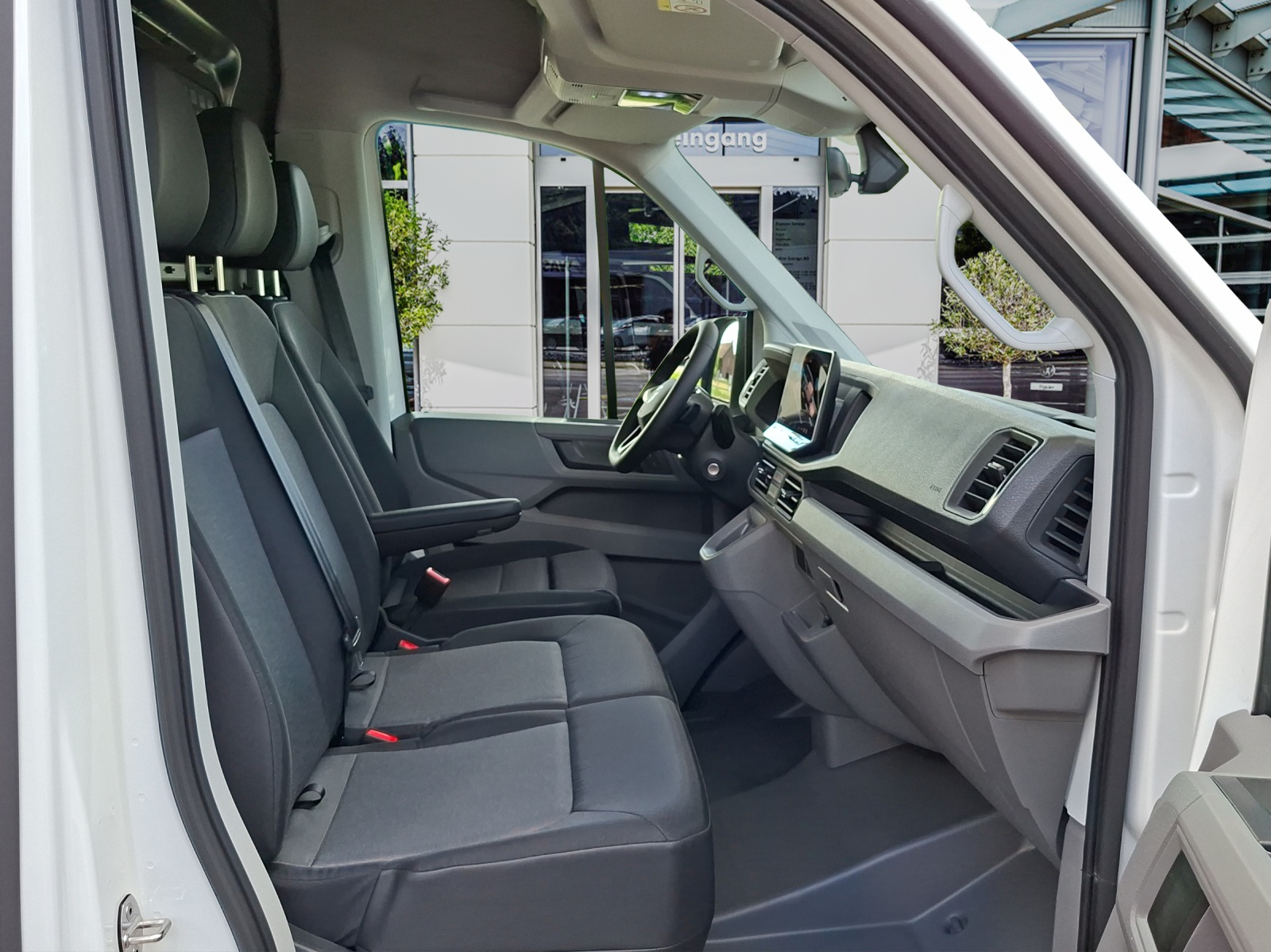 VW Crafter 35 2.0 BiTDI L3 4Motion A-image-19
