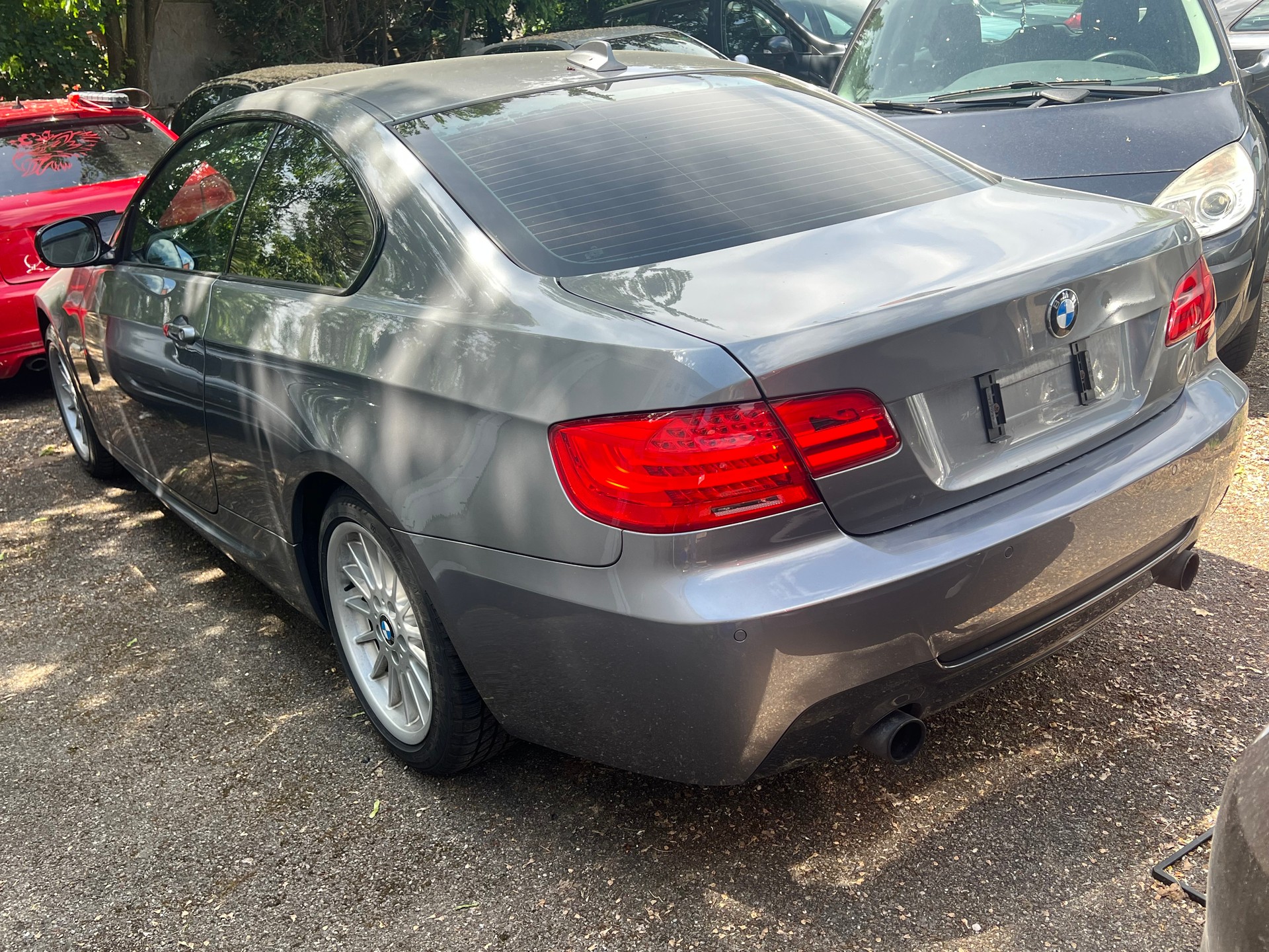 BMW 335i xDrive M-Paket Coupé-image-3