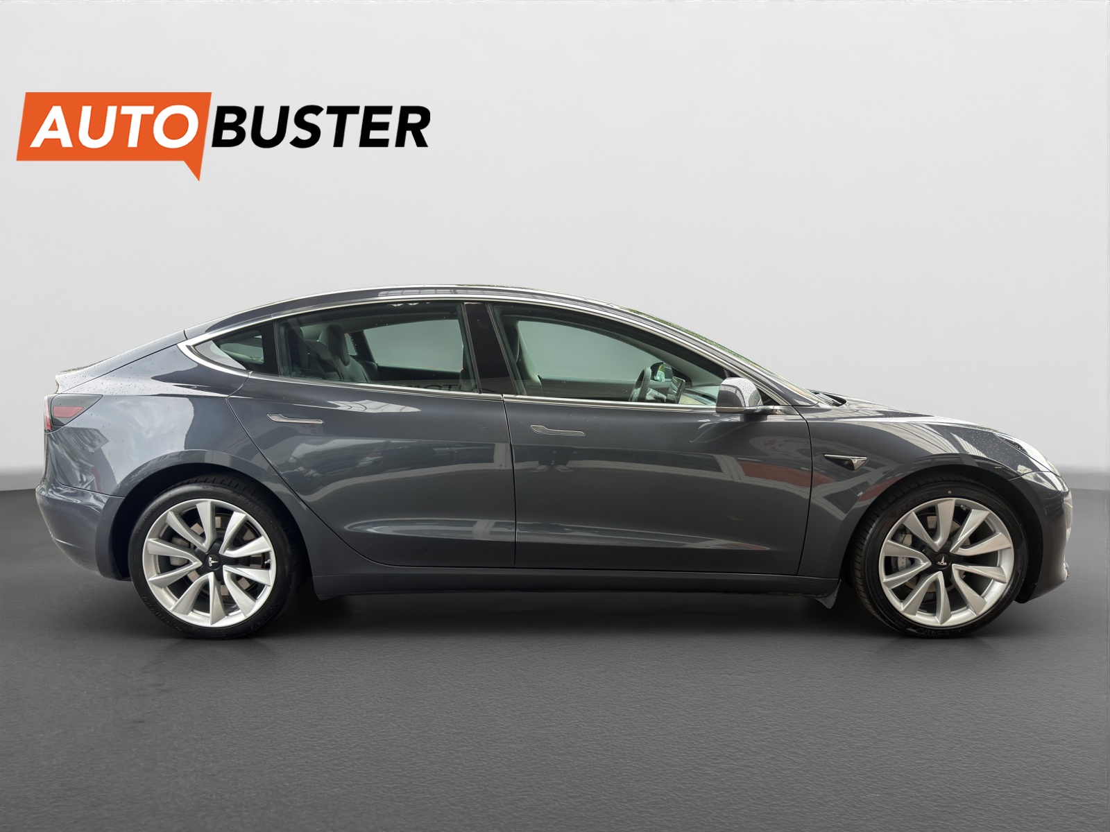 TESLA Model 3 Long Range Dual Motor AWD-image-5