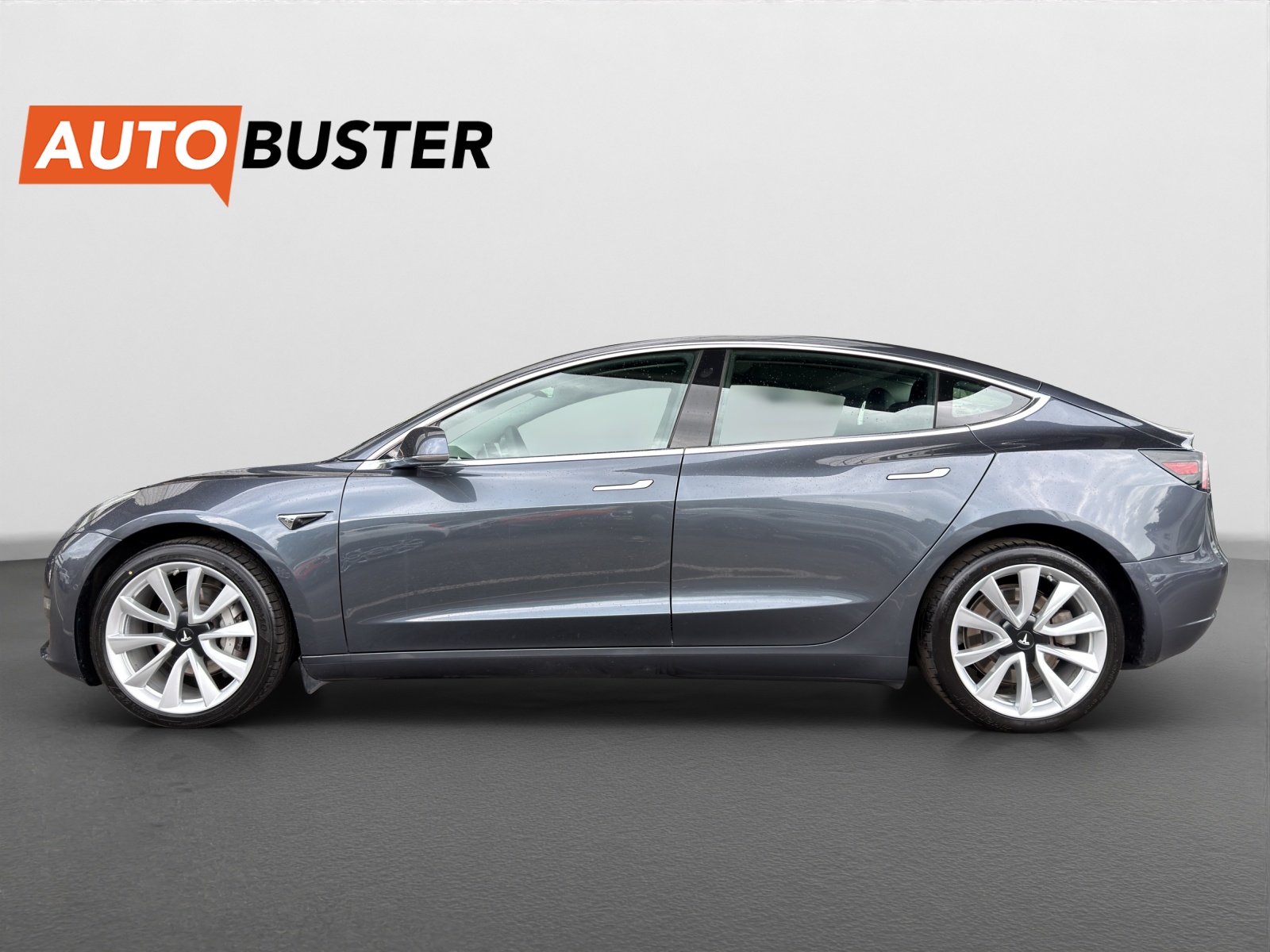 TESLA Model 3 Long Range Dual Motor AWD-showroom-element-1